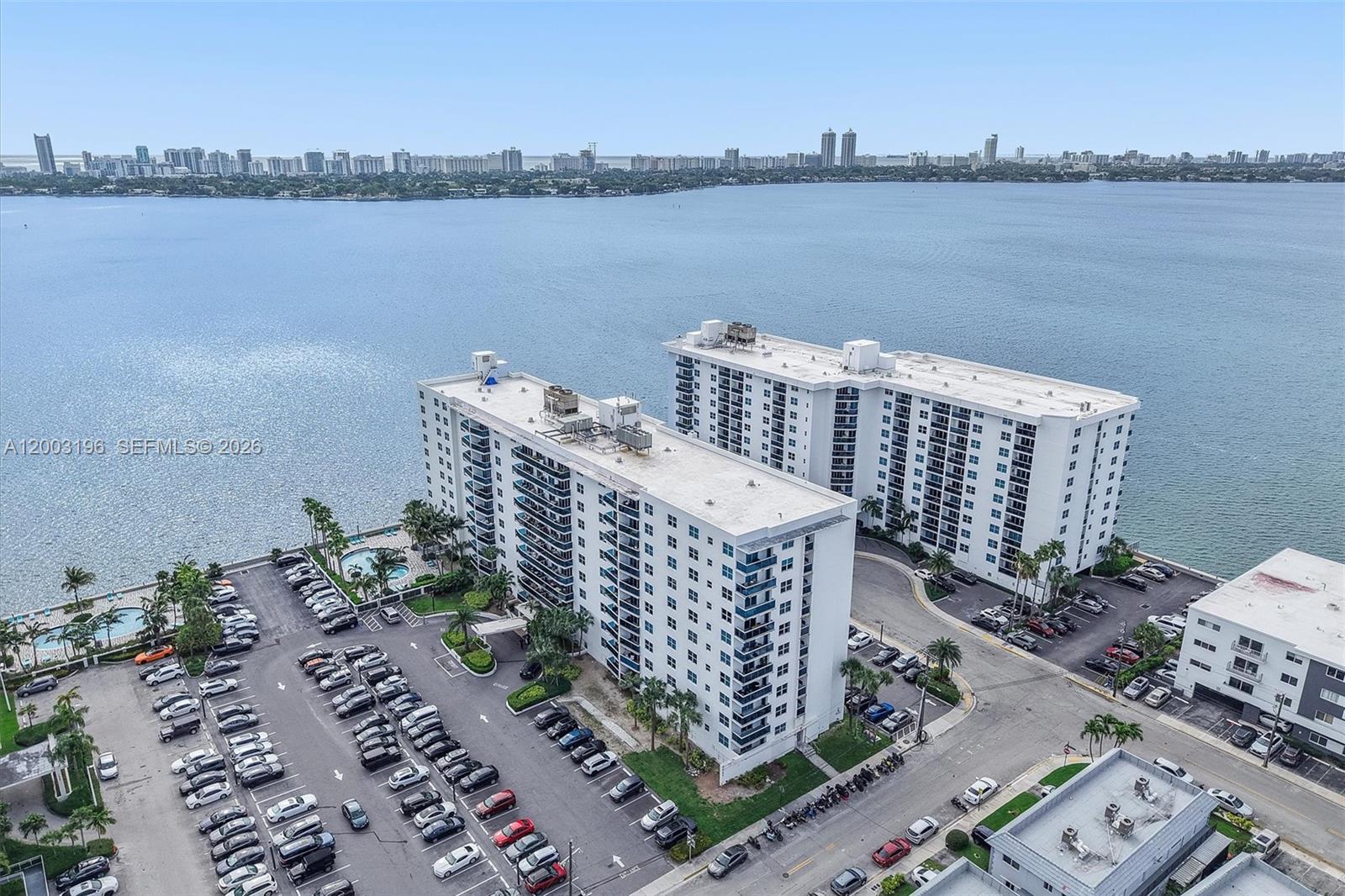 7501 E Treasure Dr Unit: 4EF