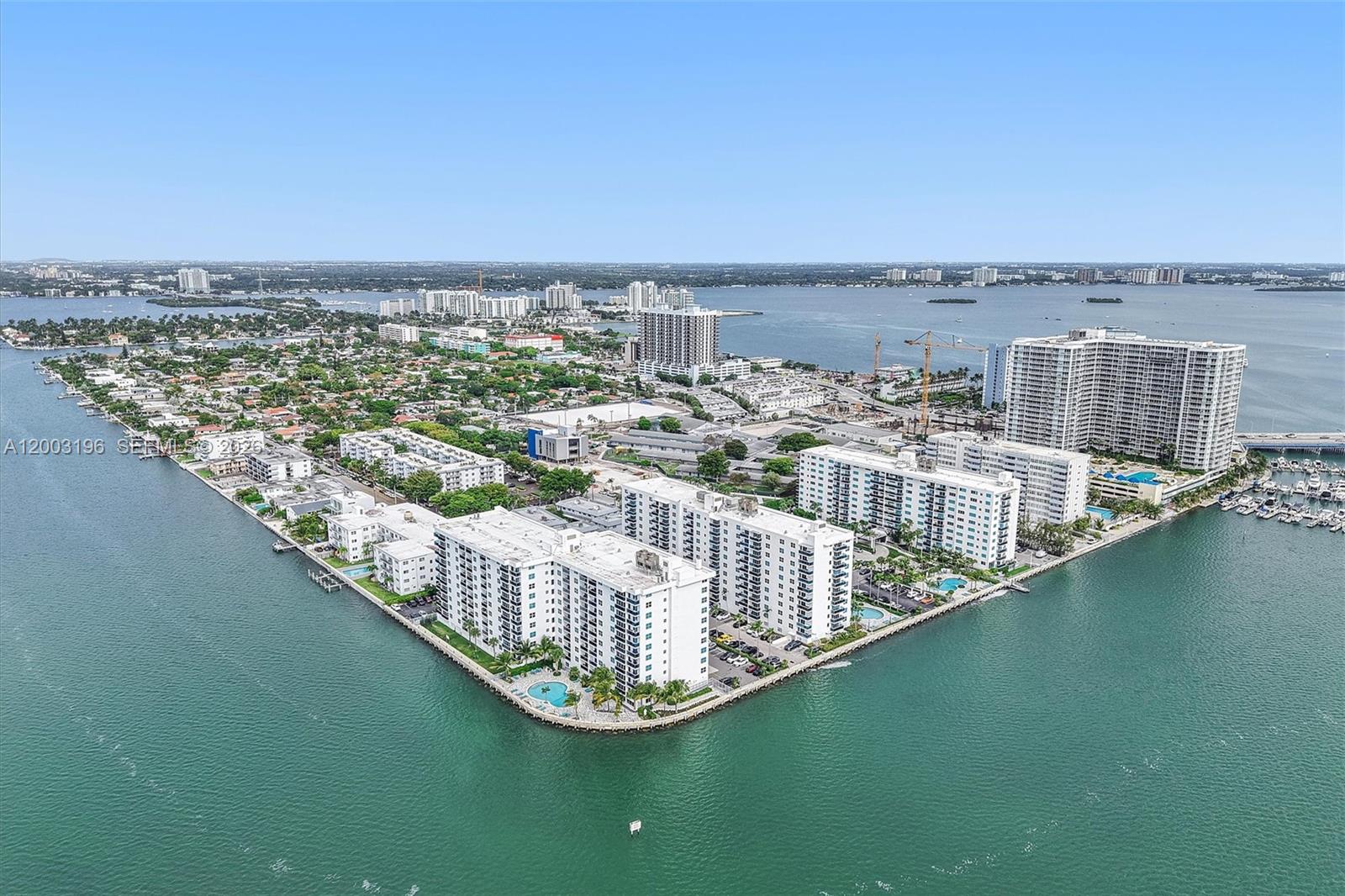 7501 E Treasure Dr Unit: 4EF