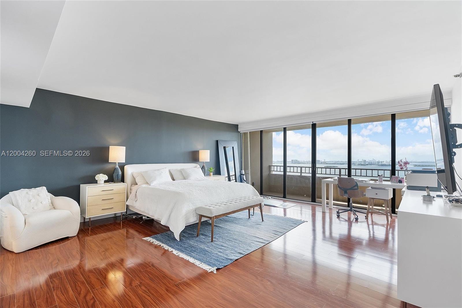 11113 Biscayne Blvd # 2051