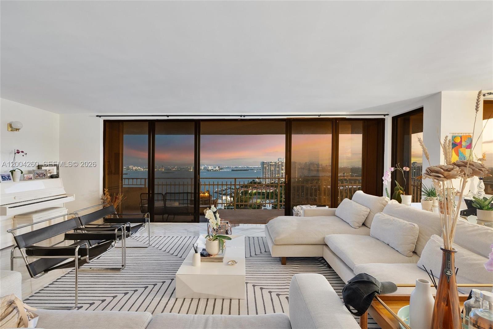 11113 Biscayne Blvd # 2051