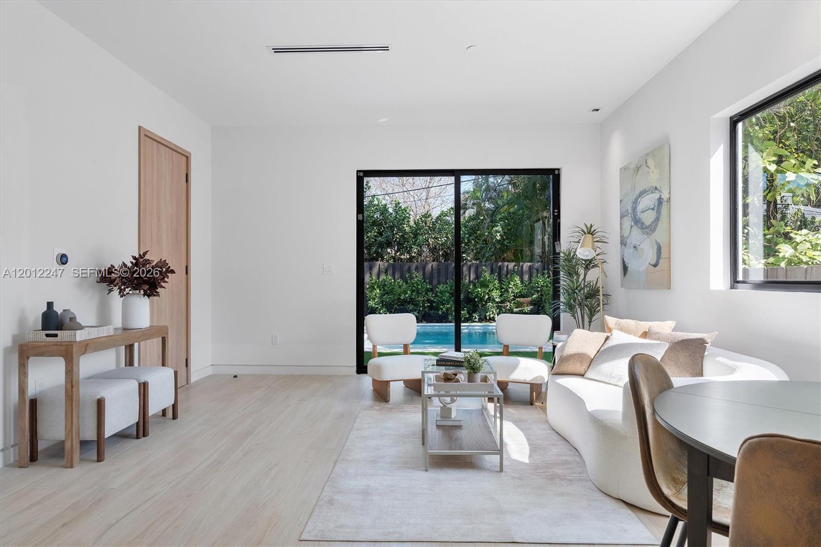 4719 N Miami Ave Unit: 2