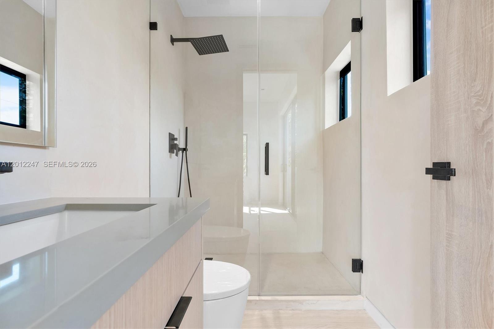 4719 N Miami Ave Unit: 2