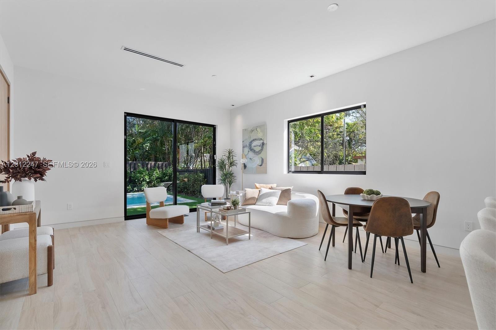 4719 N Miami Ave Unit: 2