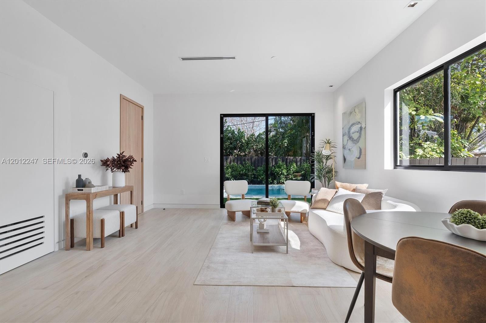 4719 N Miami Ave Unit: 2