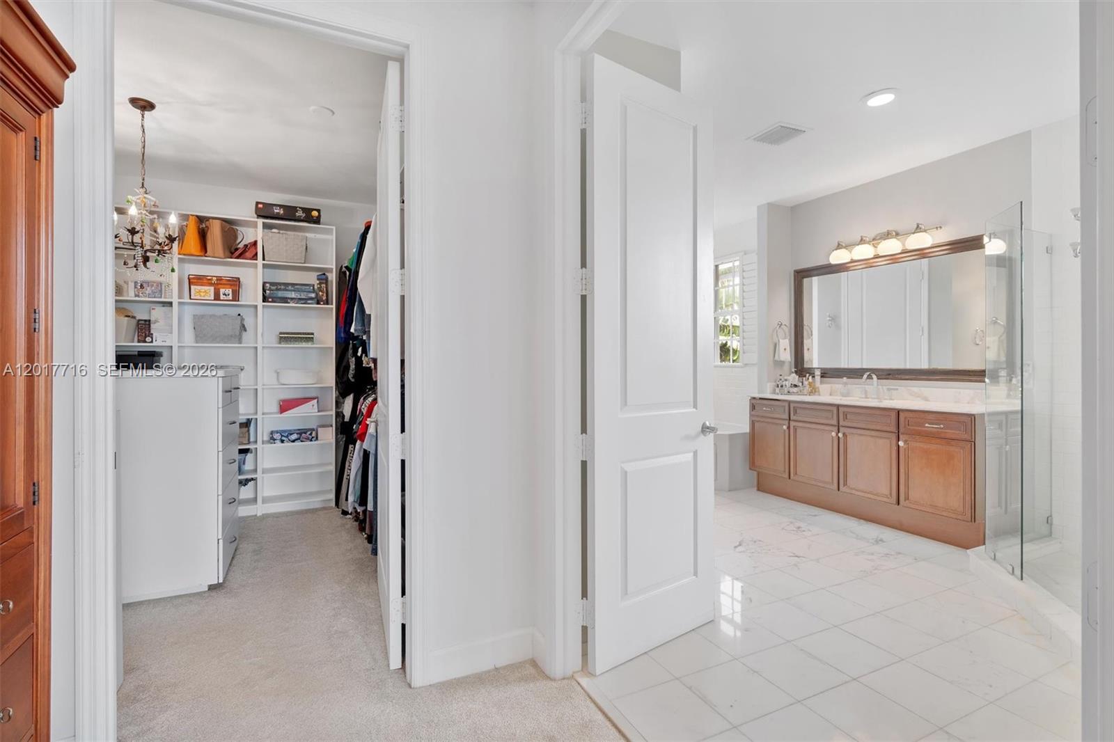 2310 Bayview Ln