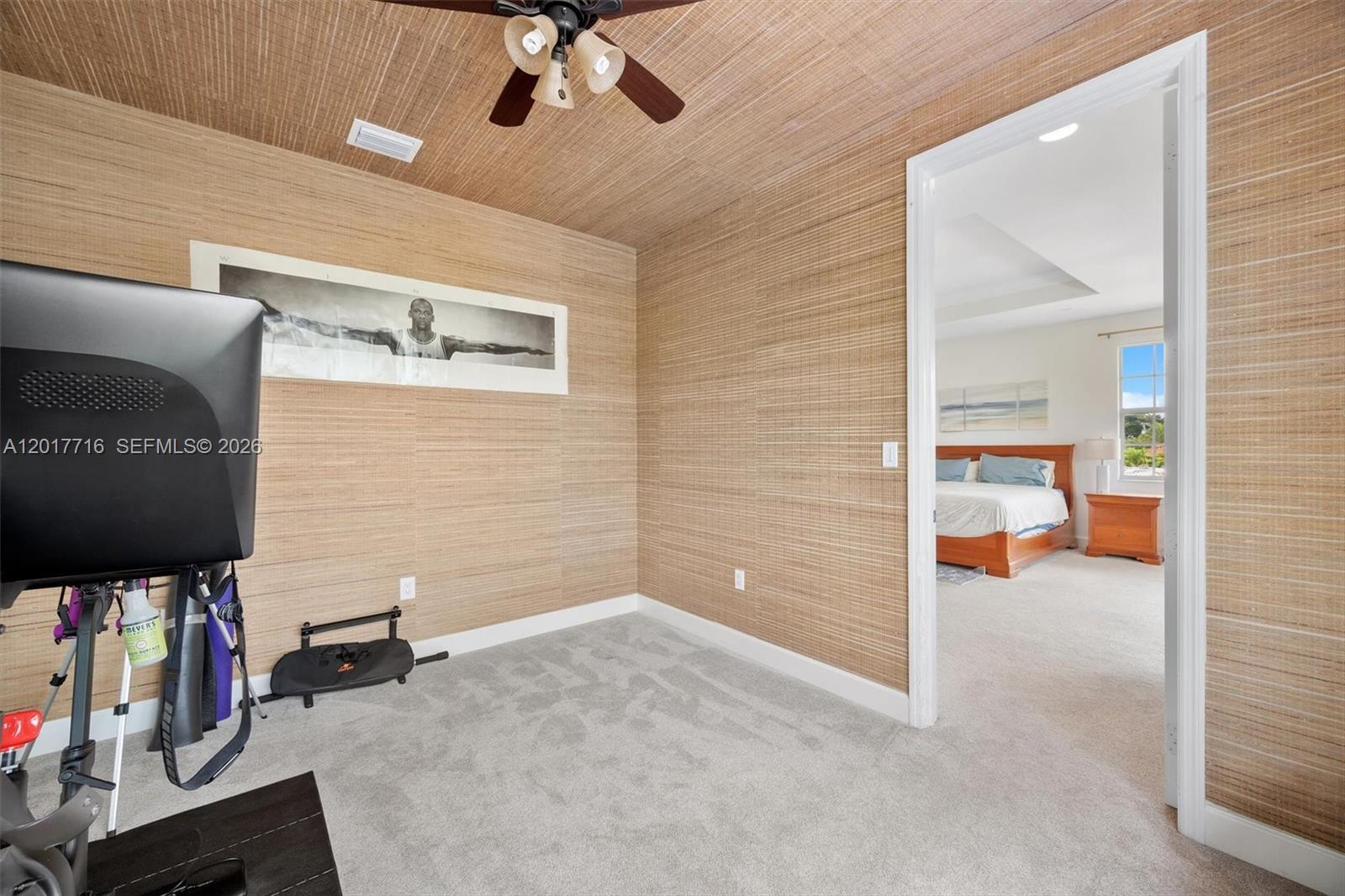 2310 Bayview Ln