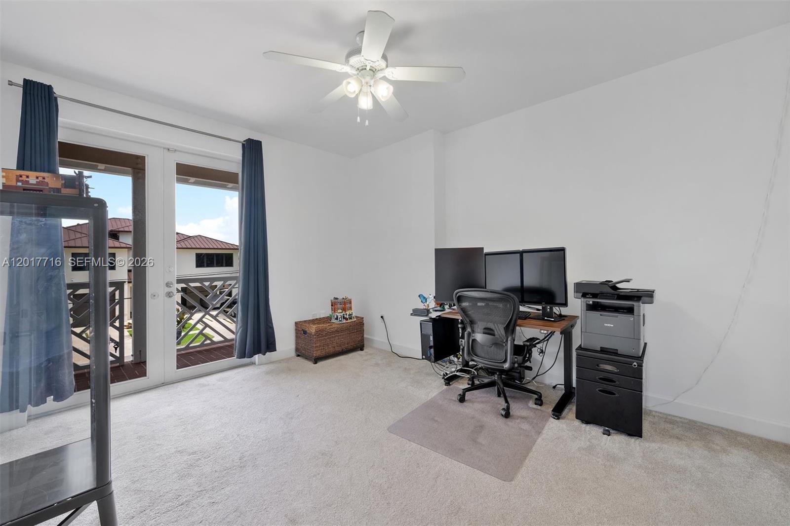 2310 Bayview Ln