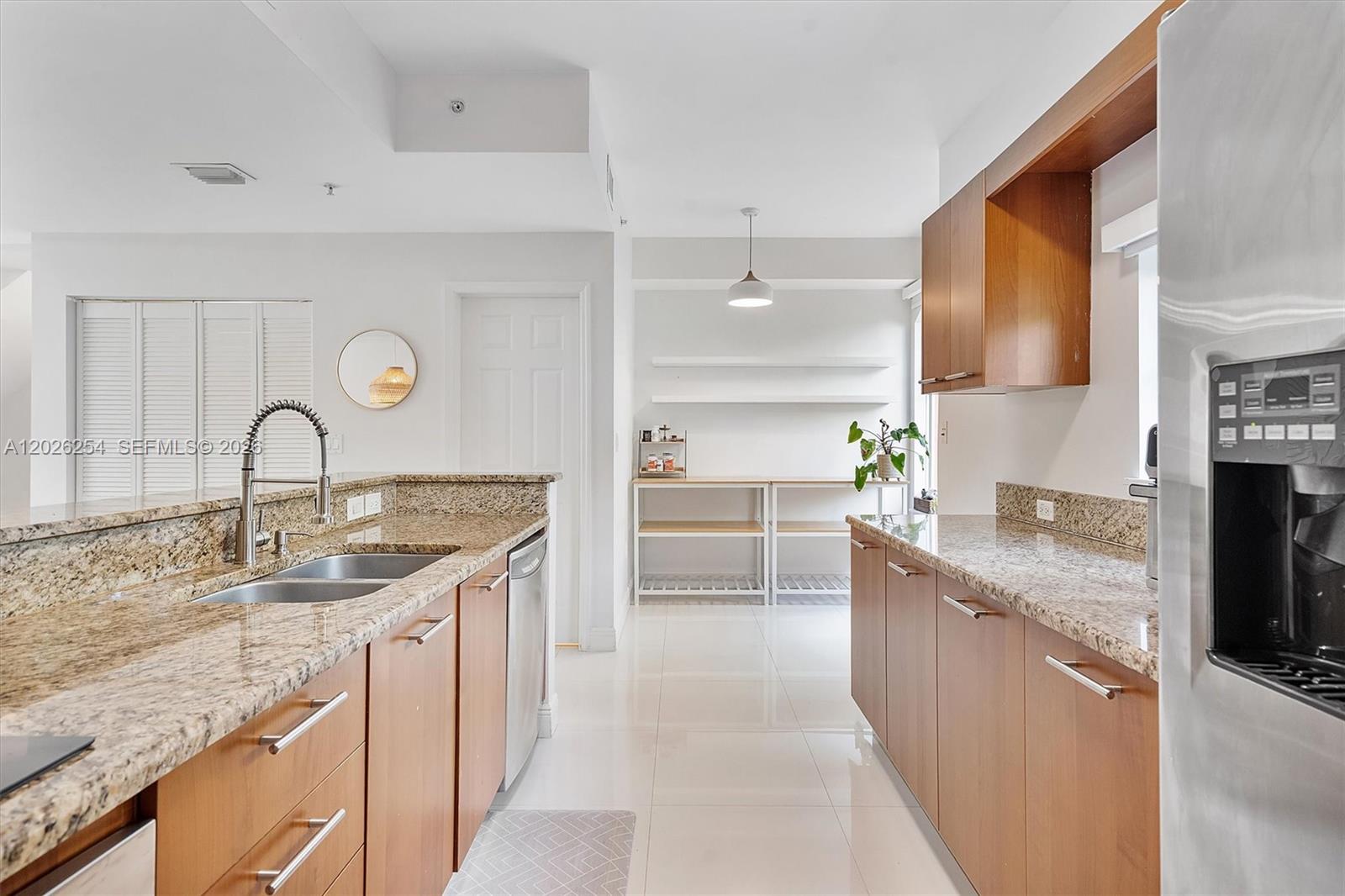 2704 NE 184th Ter