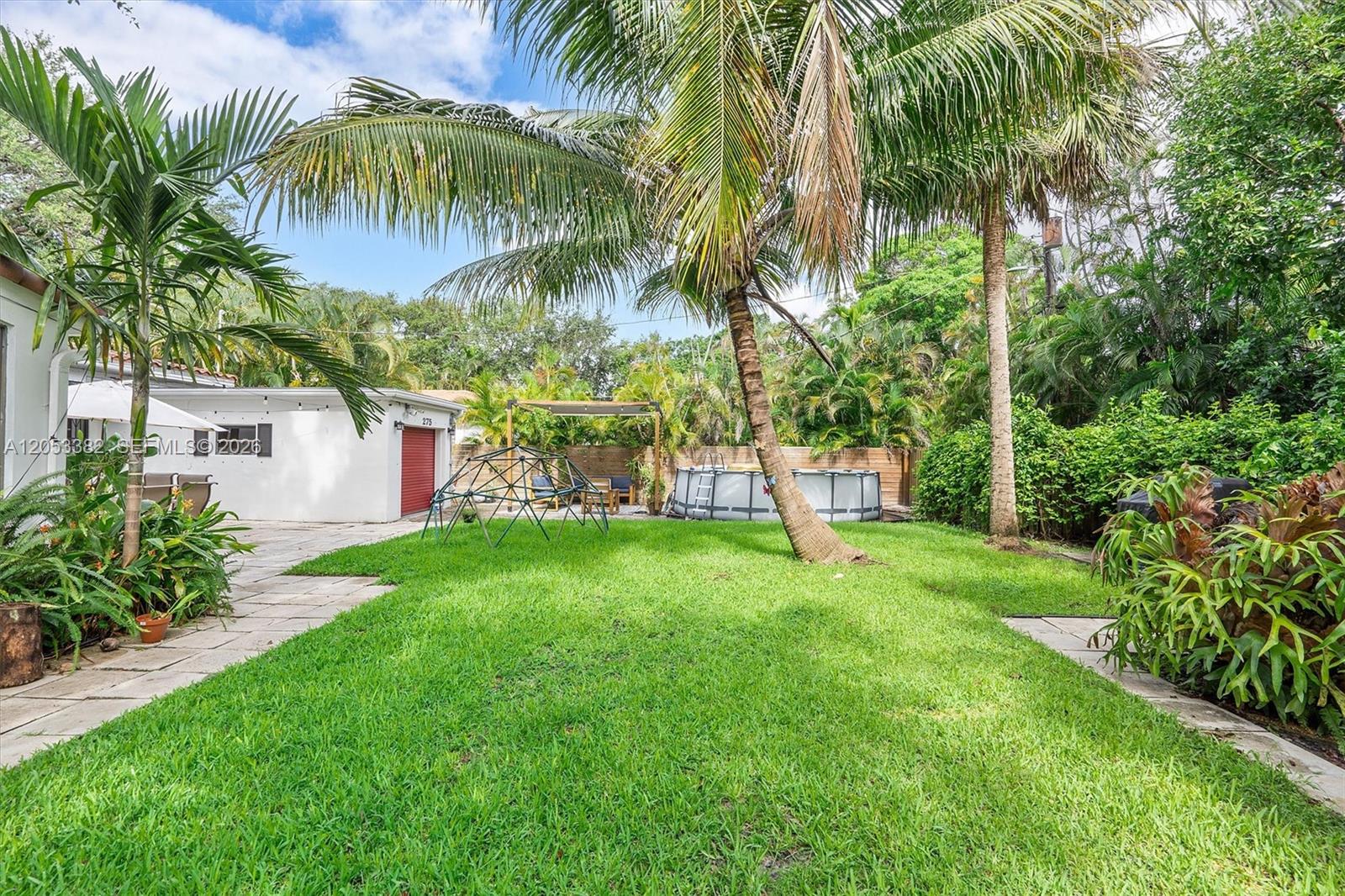 275 NE 94th St