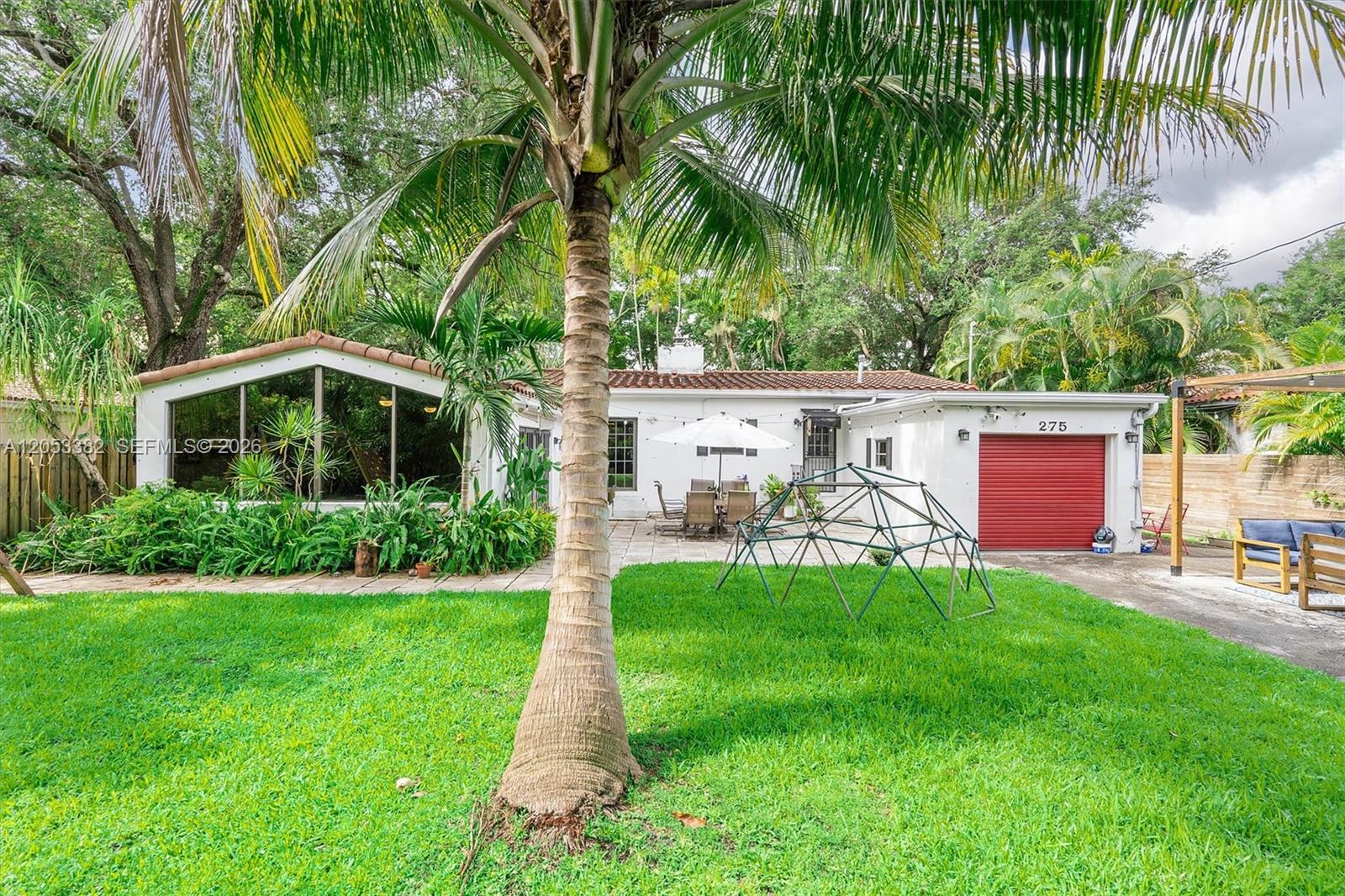 275 NE 94th St