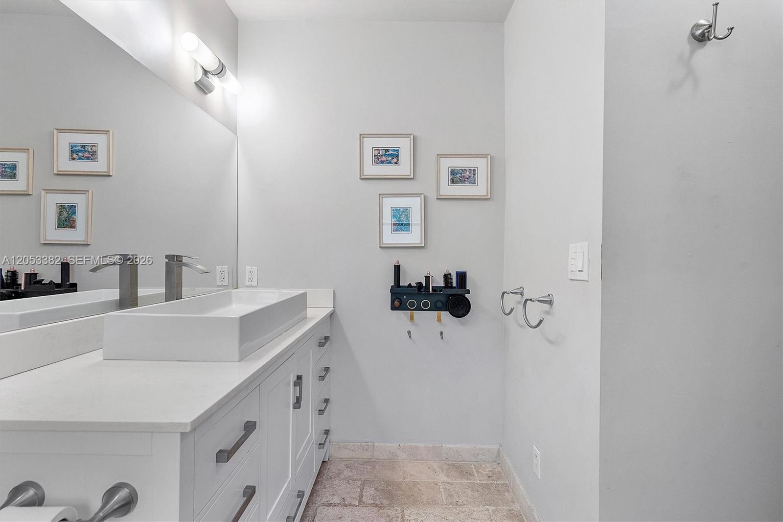 275 NE 94th St
