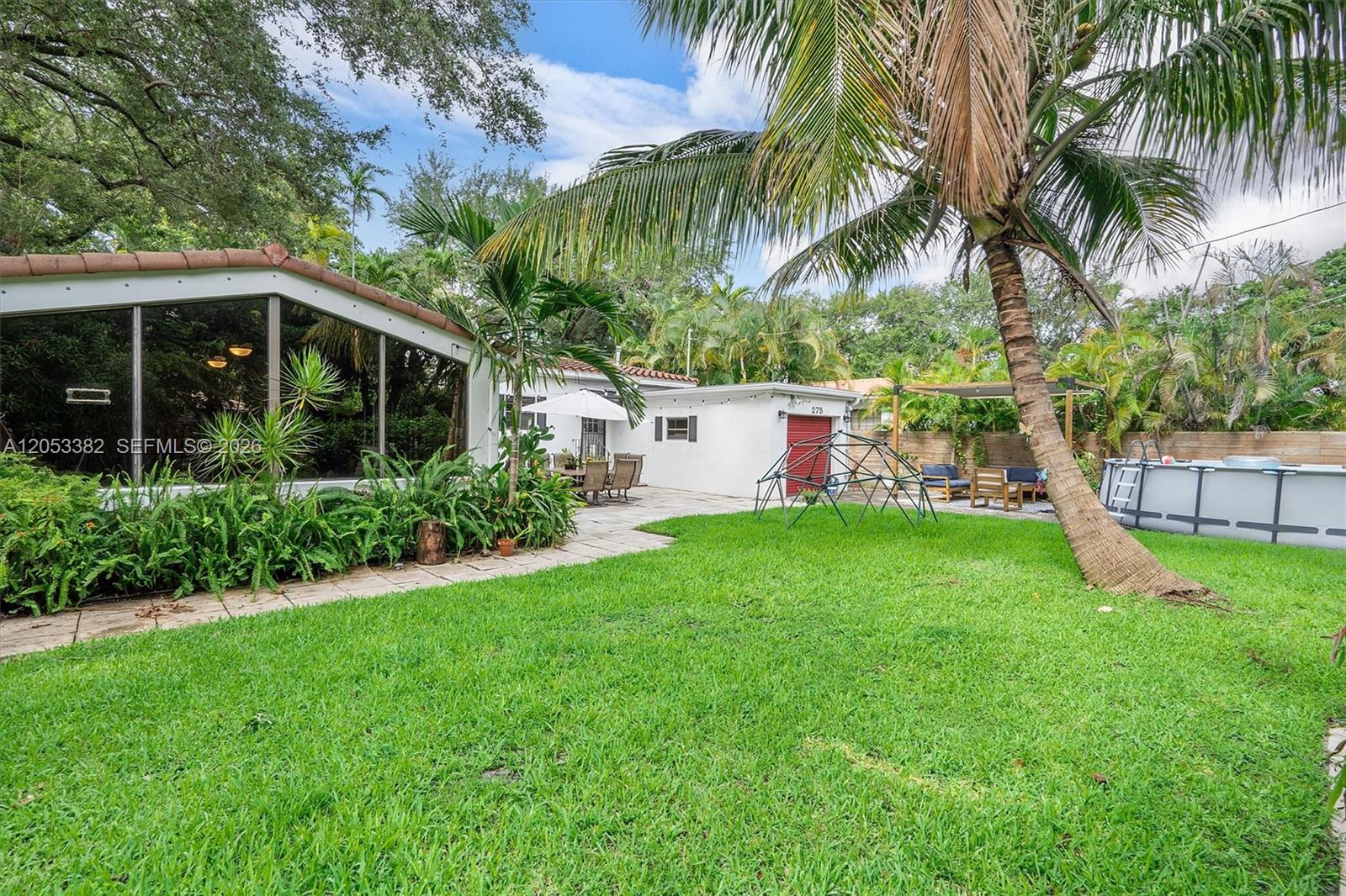 275 NE 94th St
