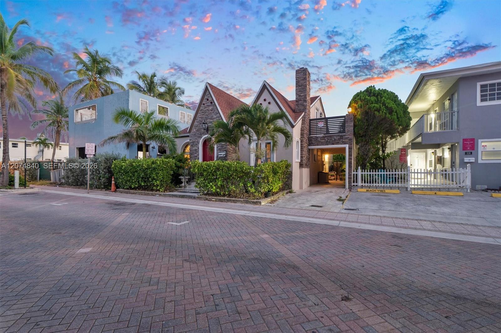 312 Fillmore St