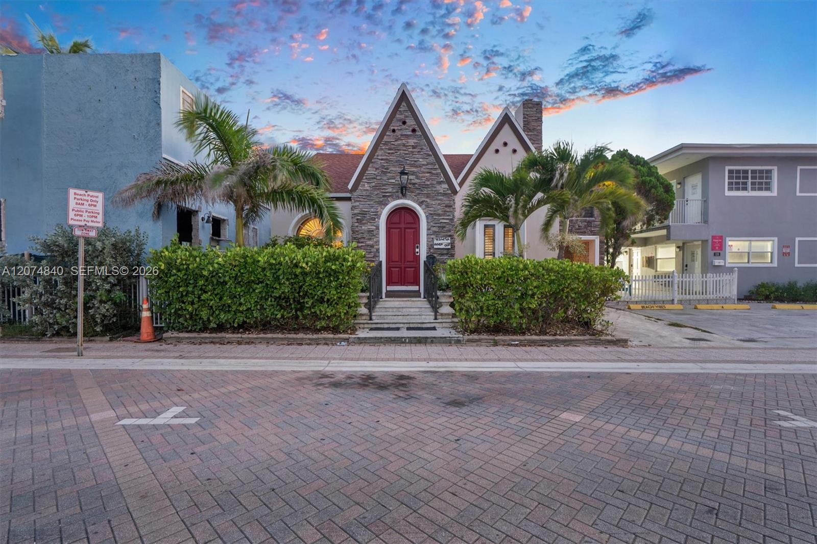 312 Fillmore St
