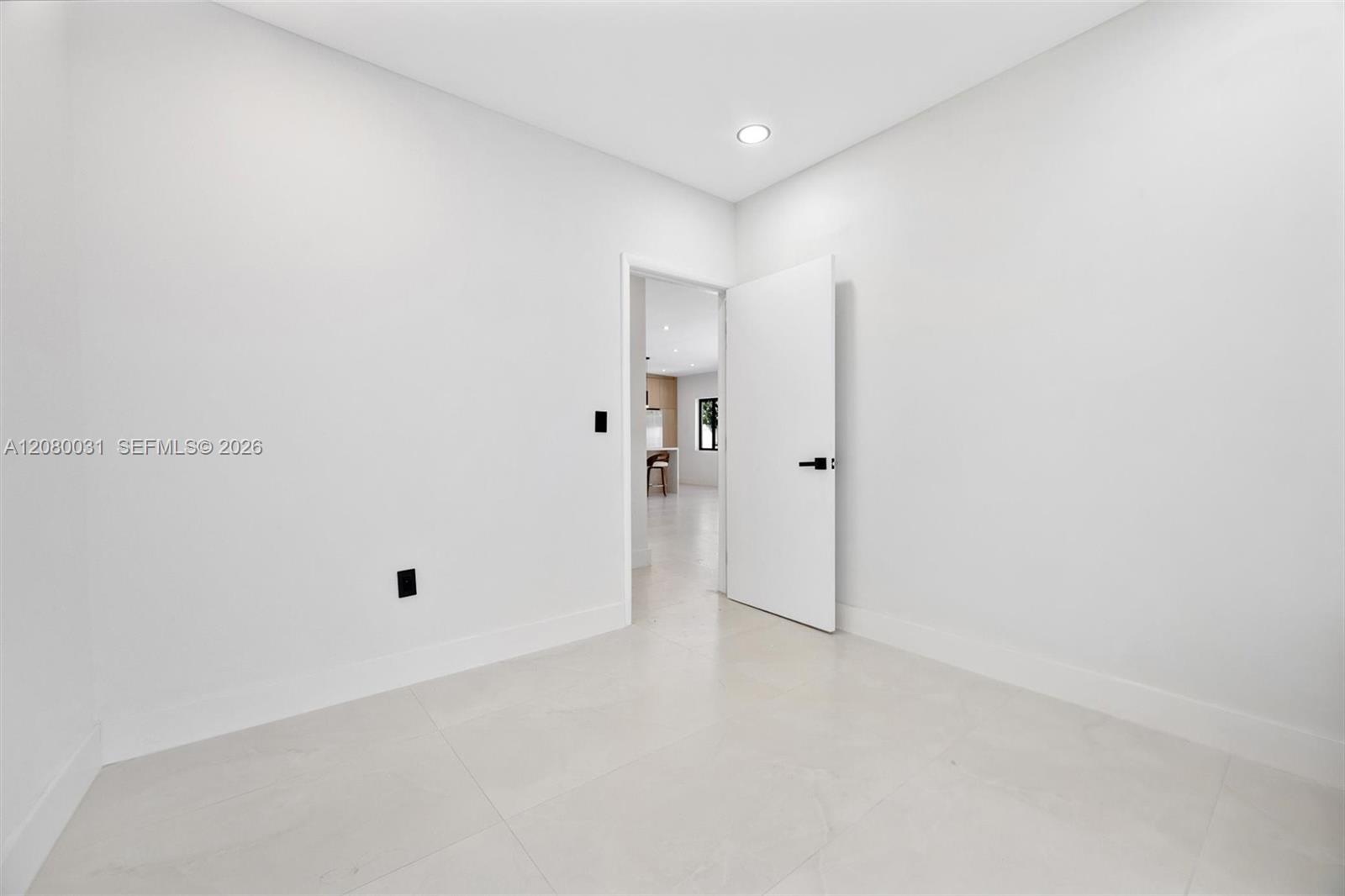 335 NW 108th St