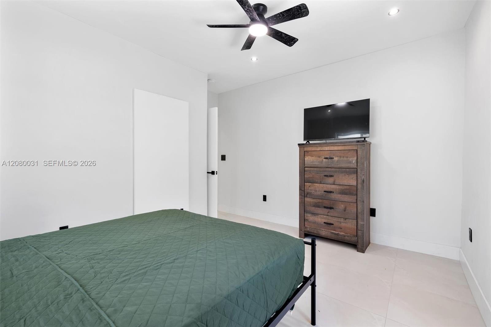 335 NW 108th St