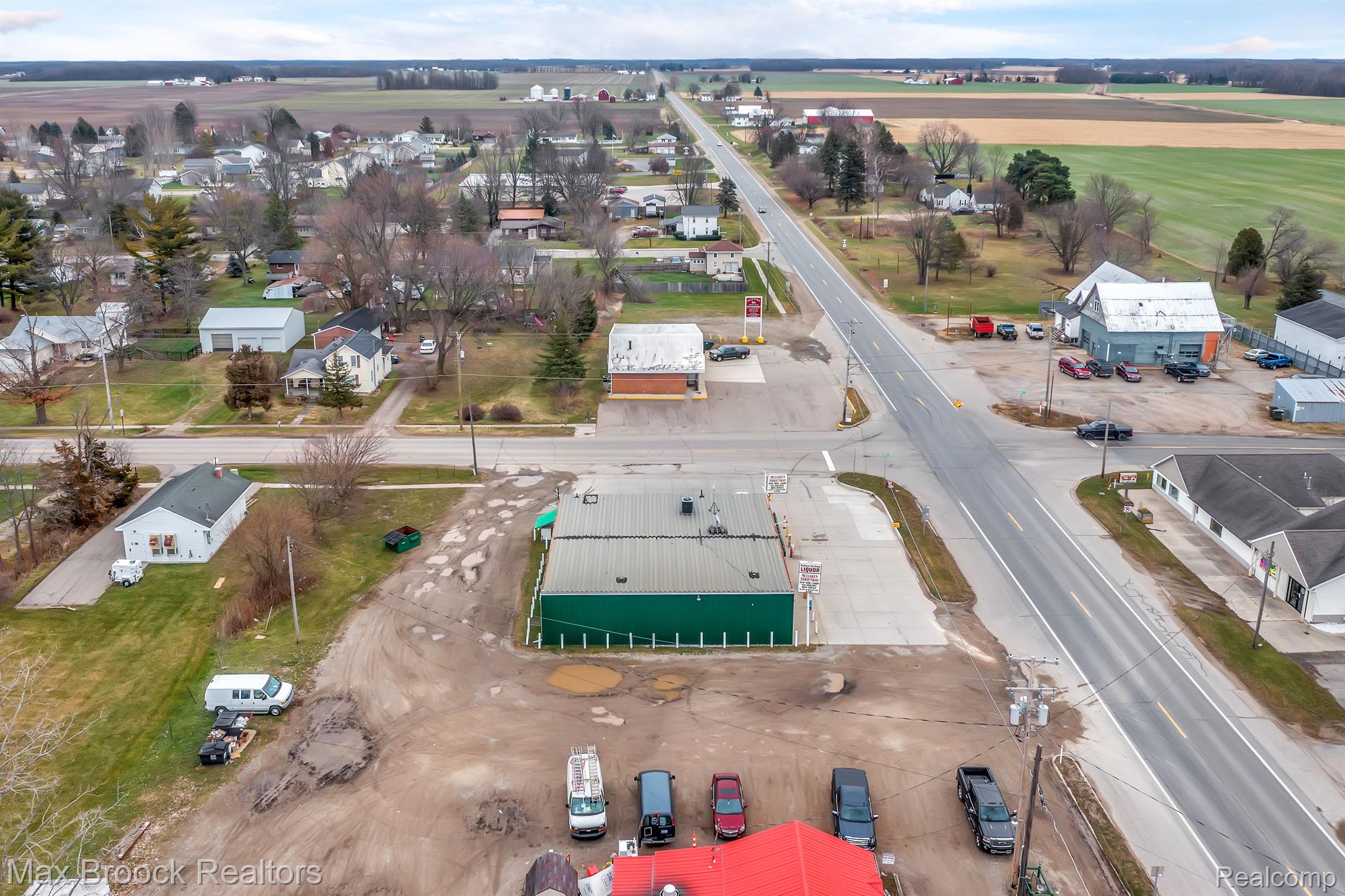 95 W GRAND LEDGE Highway
