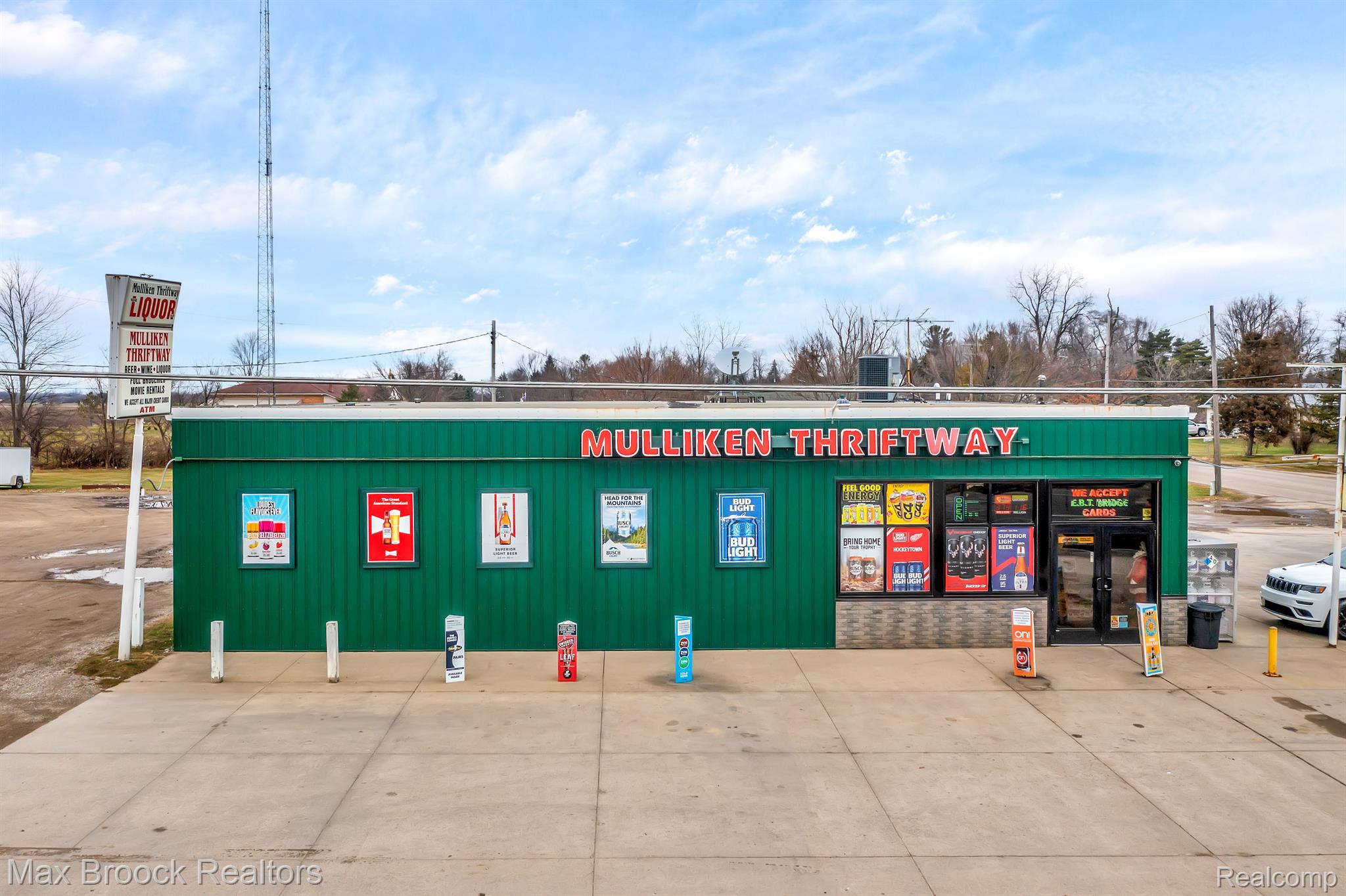 95 W GRAND LEDGE Highway
