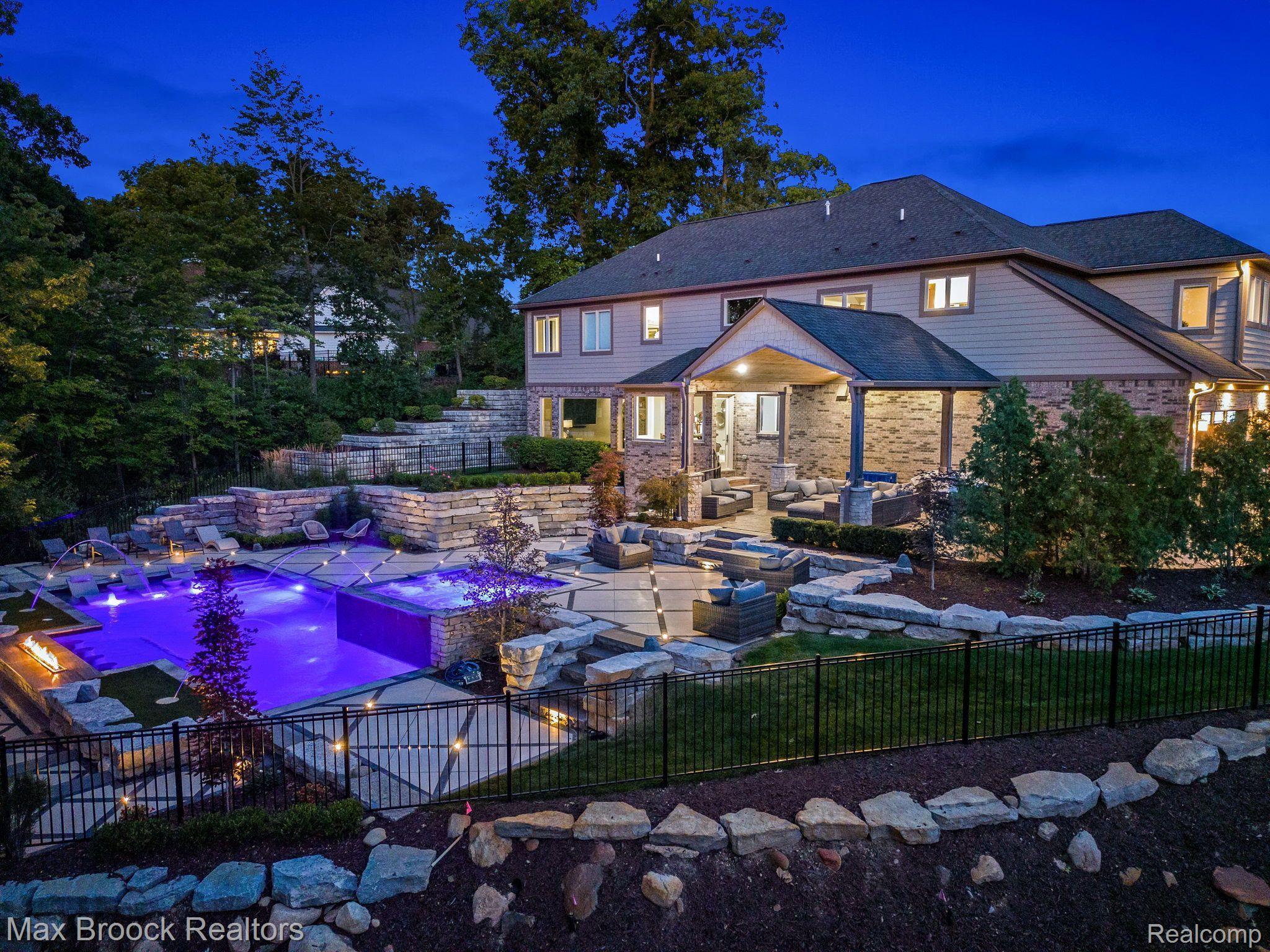 12385 BOULDER Pass