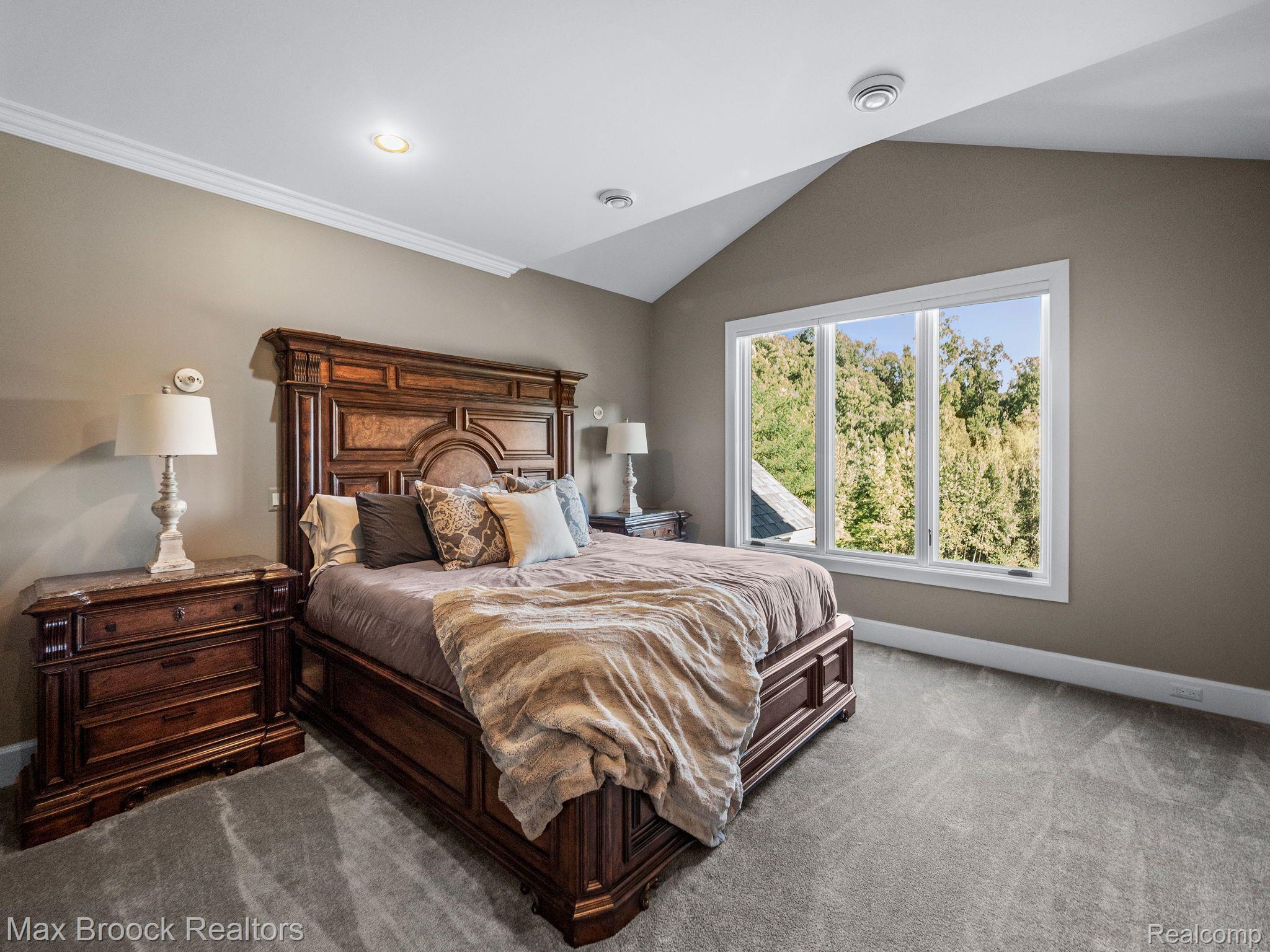 12385 BOULDER Pass