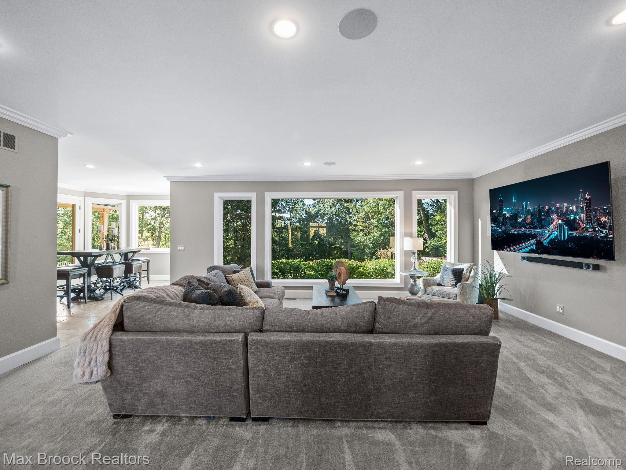12385 BOULDER Pass