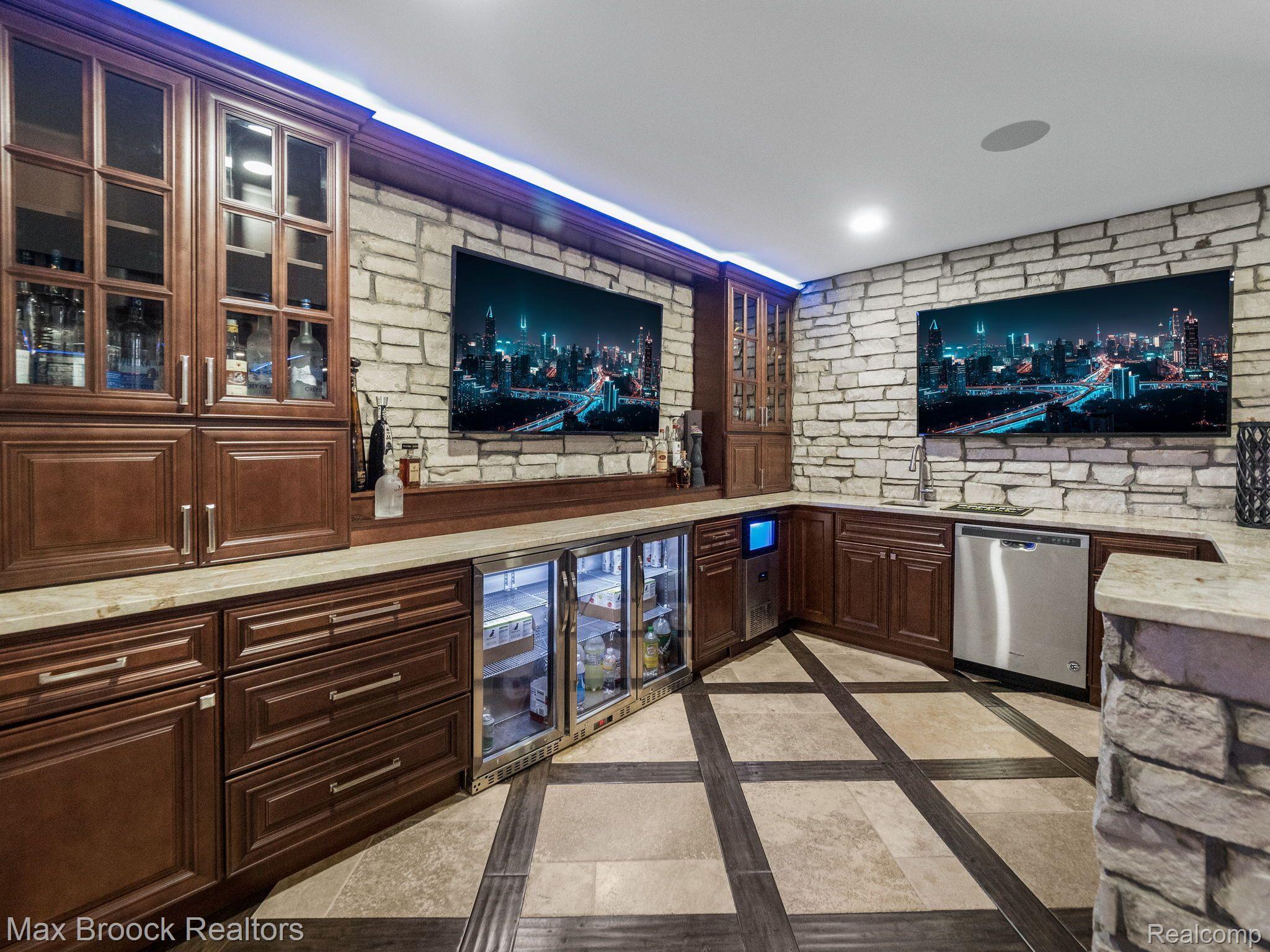 12385 BOULDER Pass