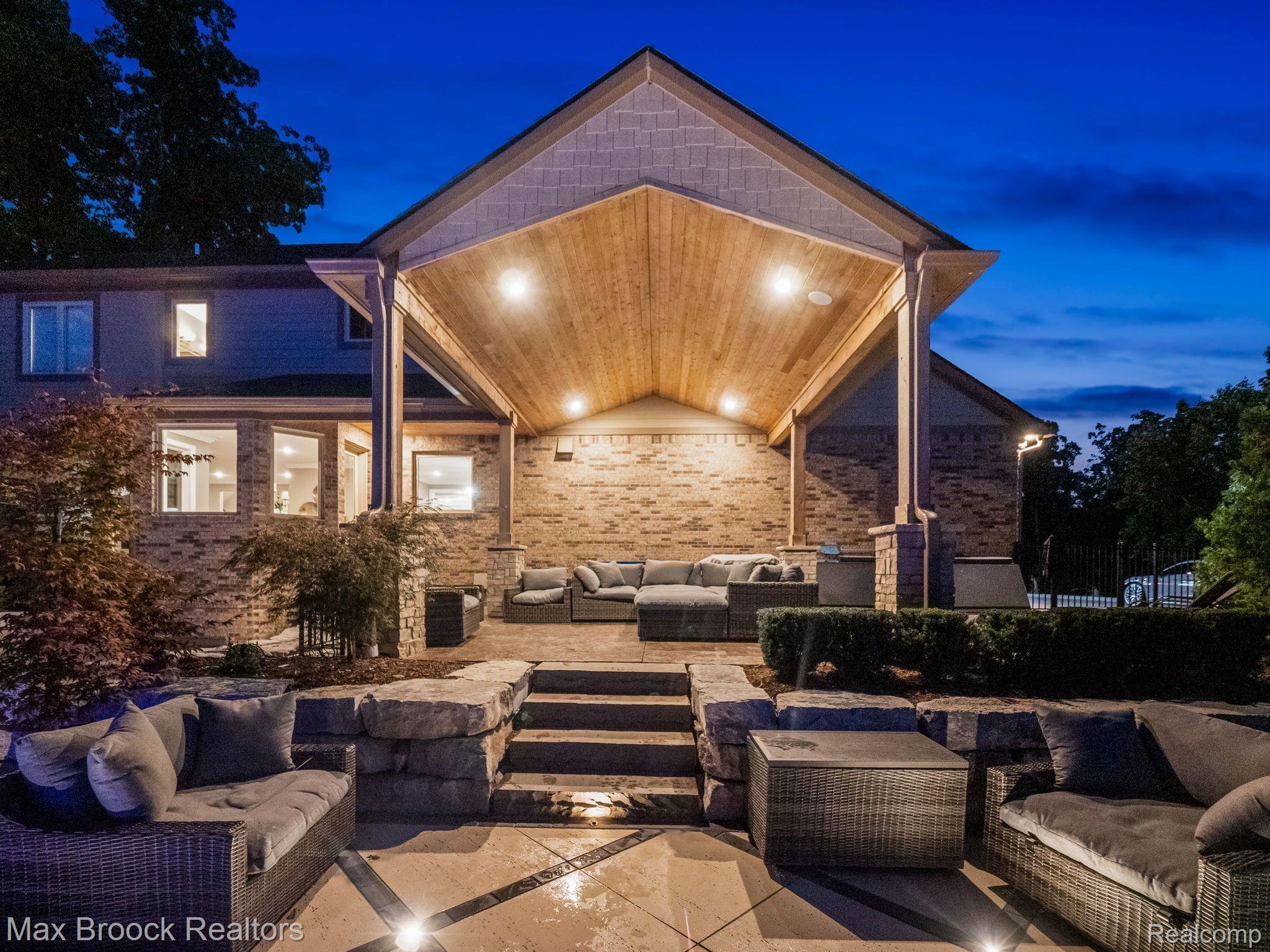 12385 BOULDER Pass