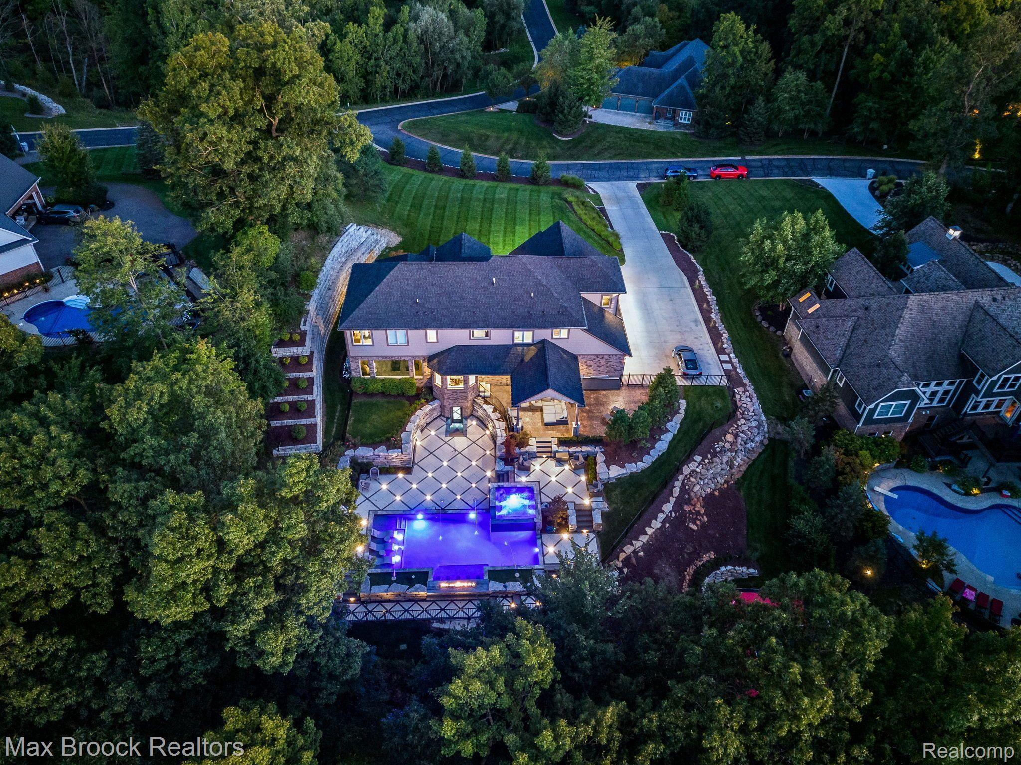 12385 BOULDER Pass