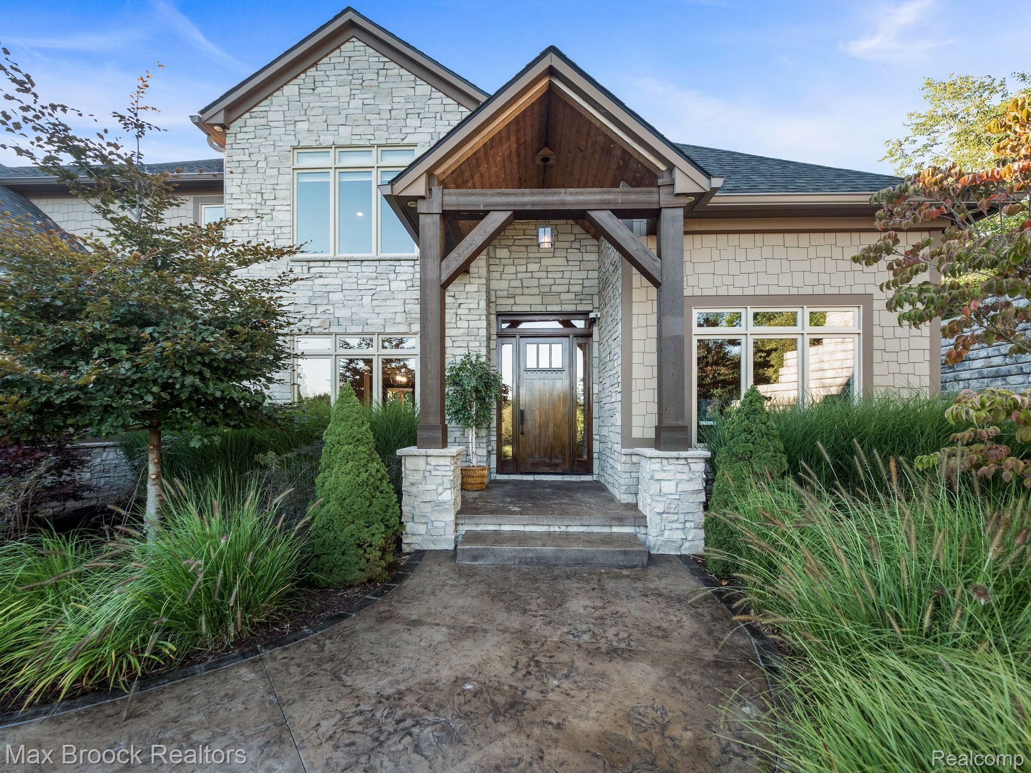 12385 BOULDER Pass