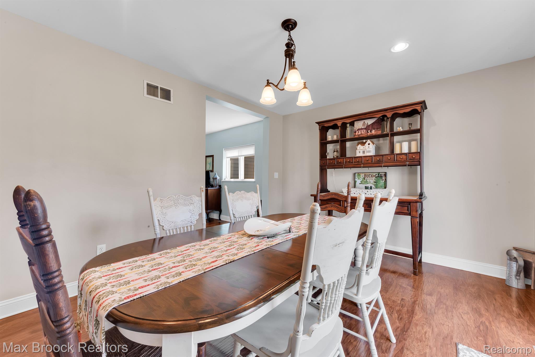 5850 OAK HILL Road