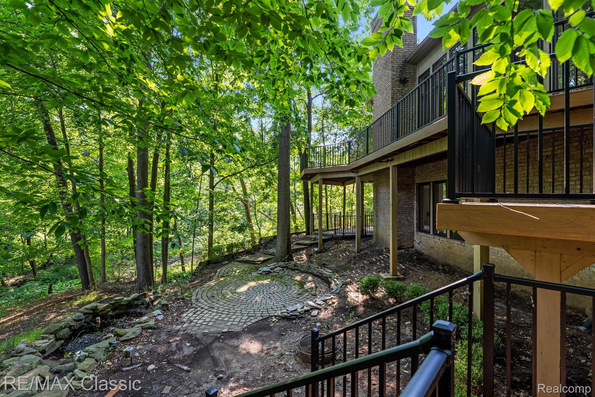 26990 HAMPSTEAD Boulevard