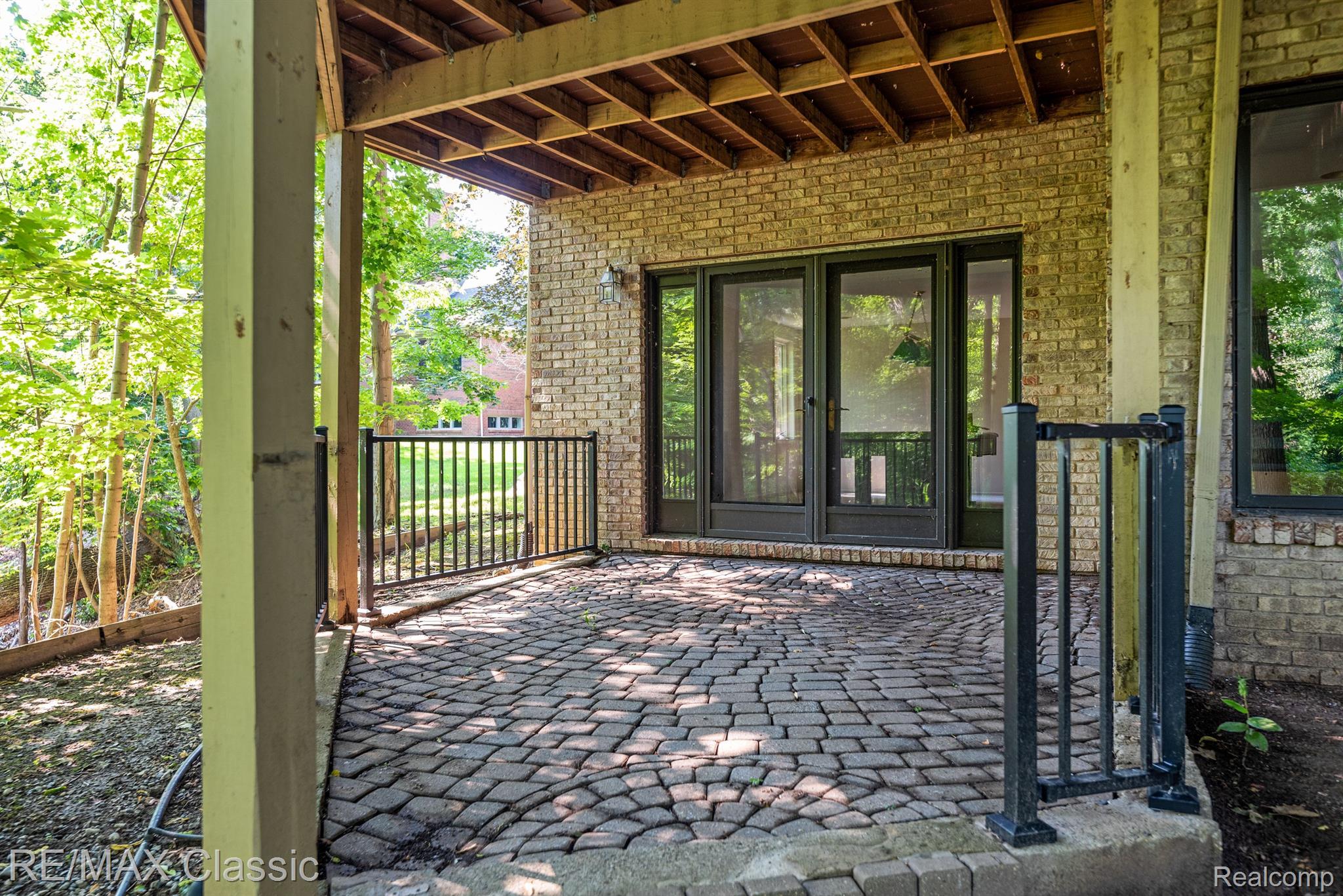 26990 HAMPSTEAD Boulevard