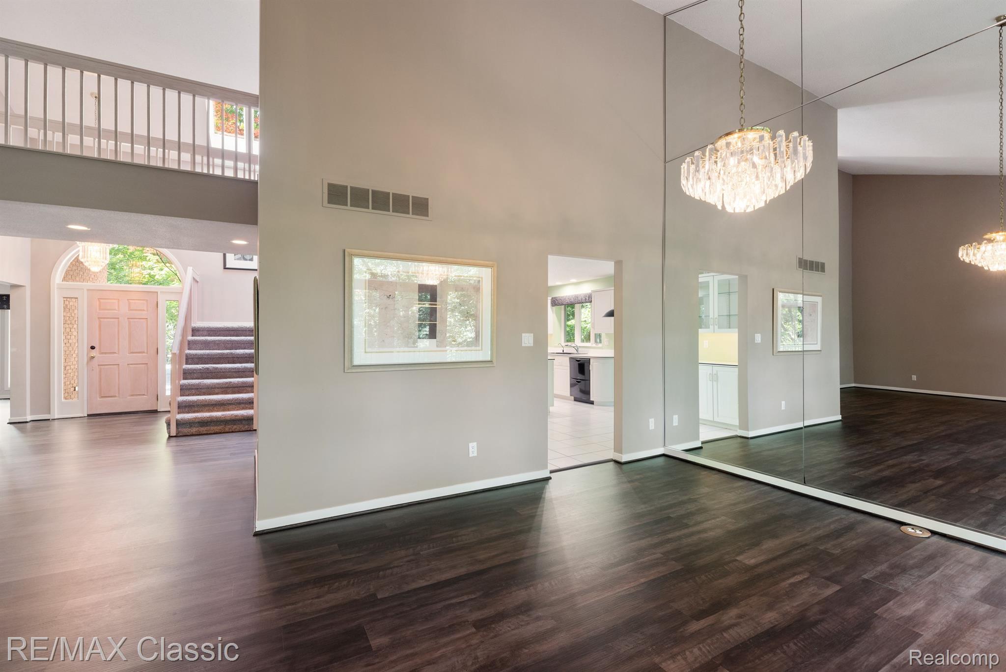 26990 HAMPSTEAD Boulevard