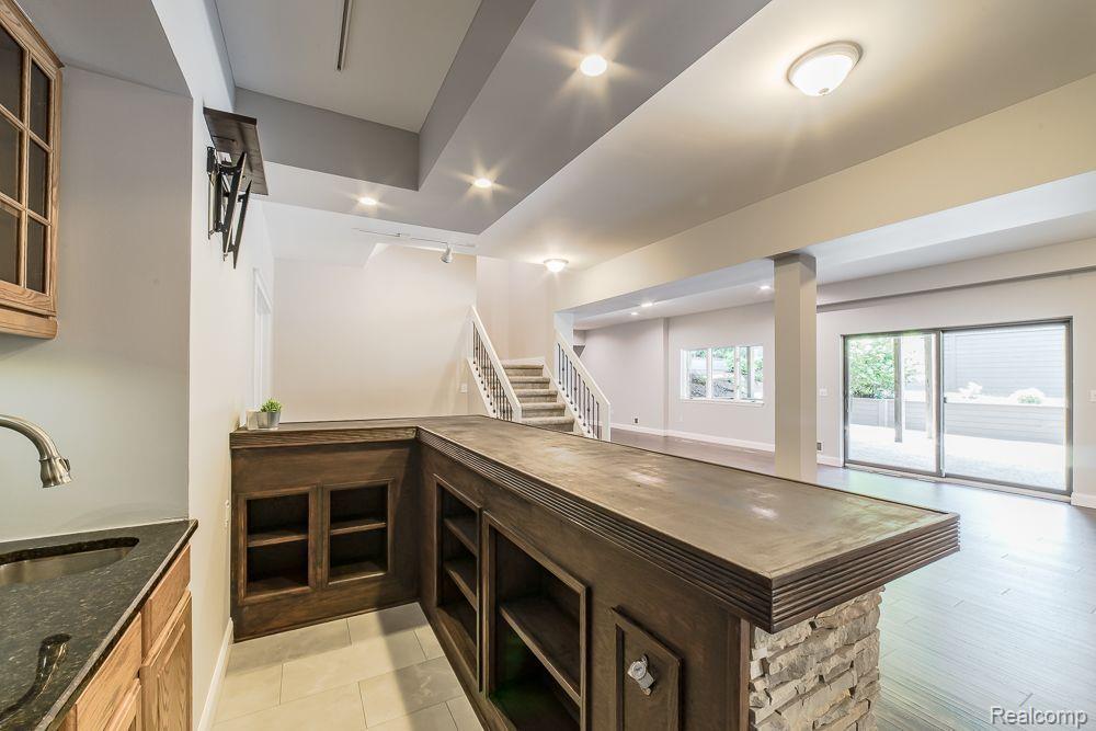 6827 STRAWBERRY Lane