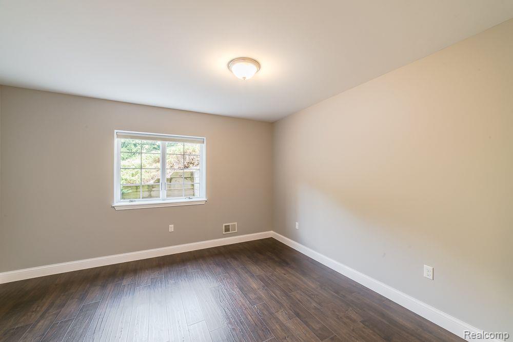 6827 STRAWBERRY Lane