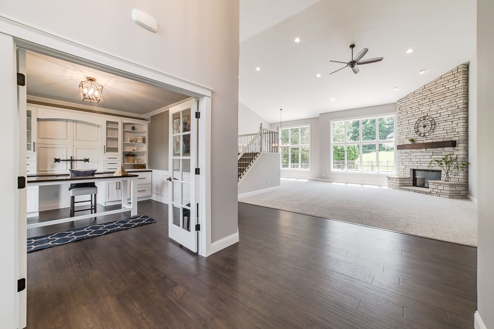 6827 STRAWBERRY Lane
