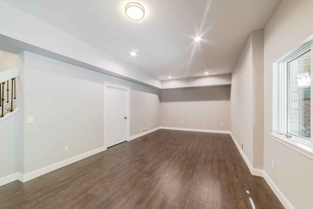 6827 STRAWBERRY Lane