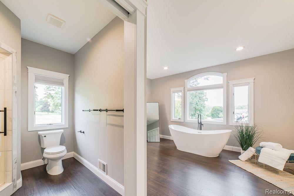 6827 STRAWBERRY Lane