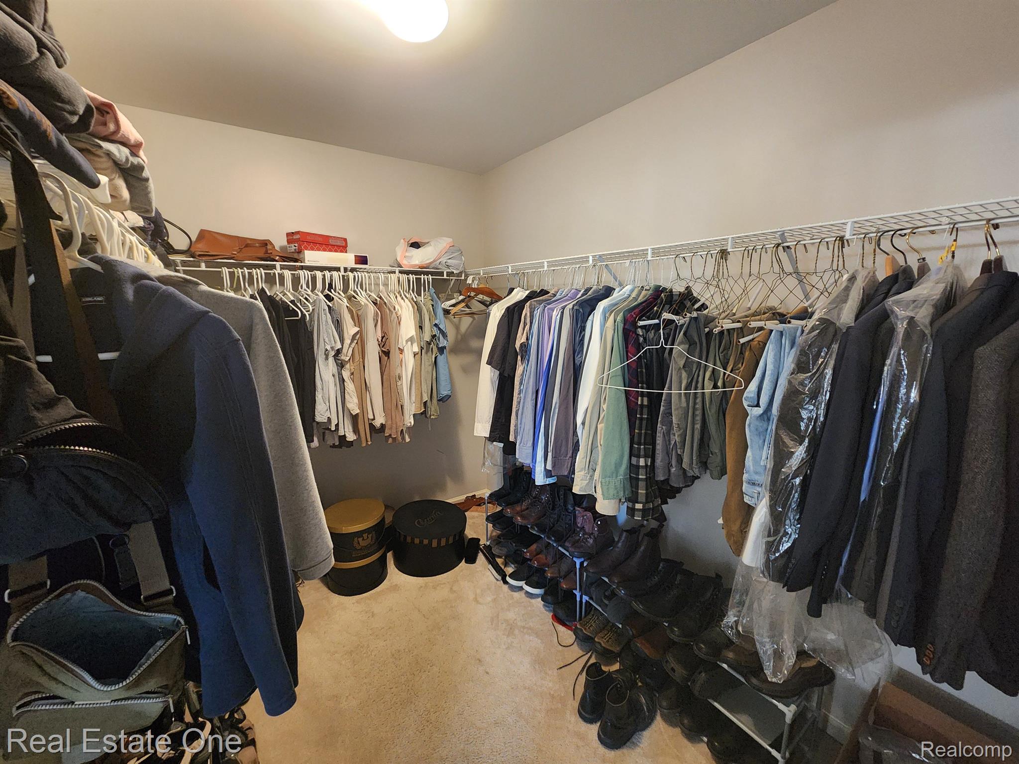 3402 HARBOURS Boulevard 52