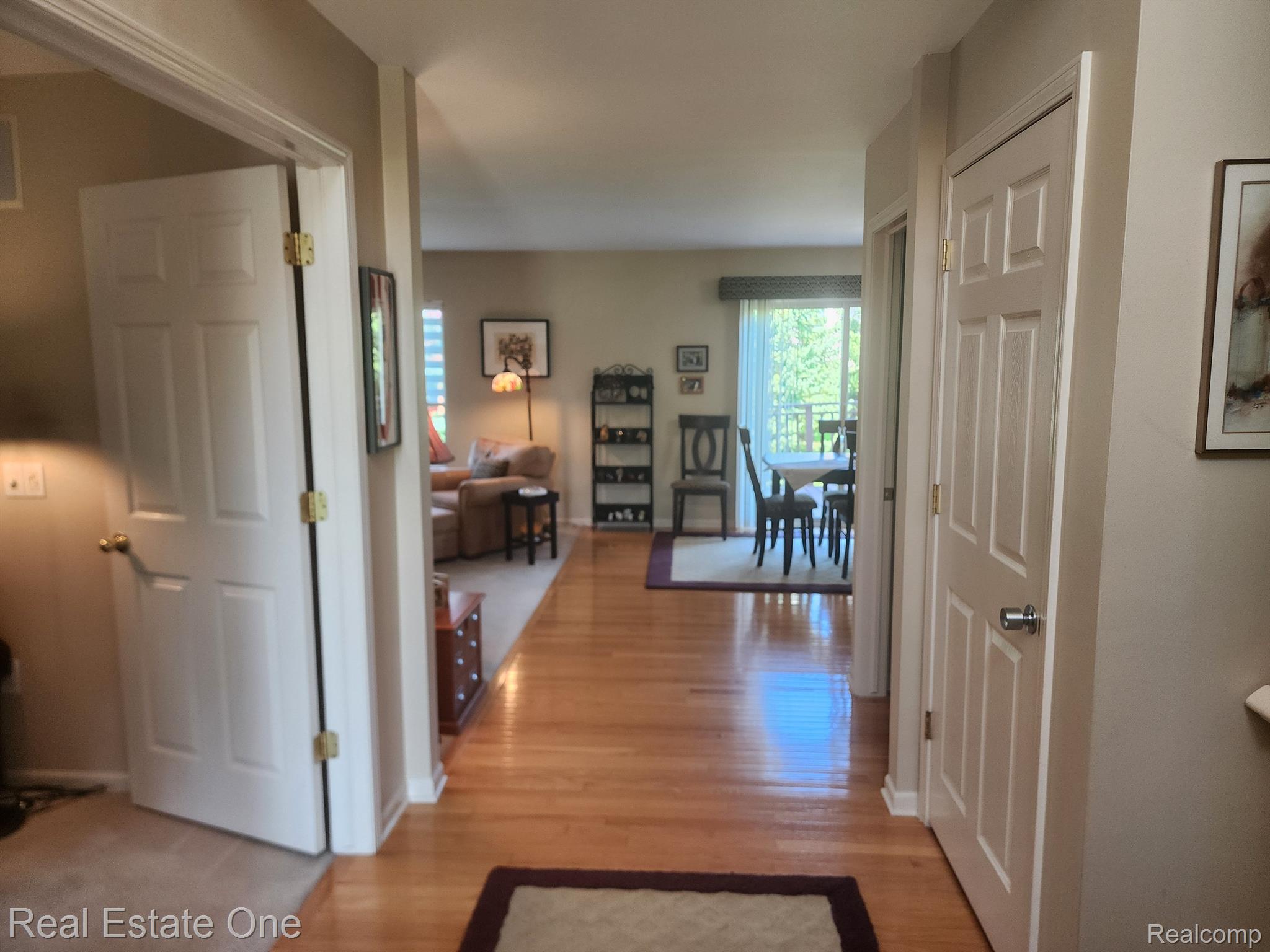 3402 HARBOURS Boulevard 52