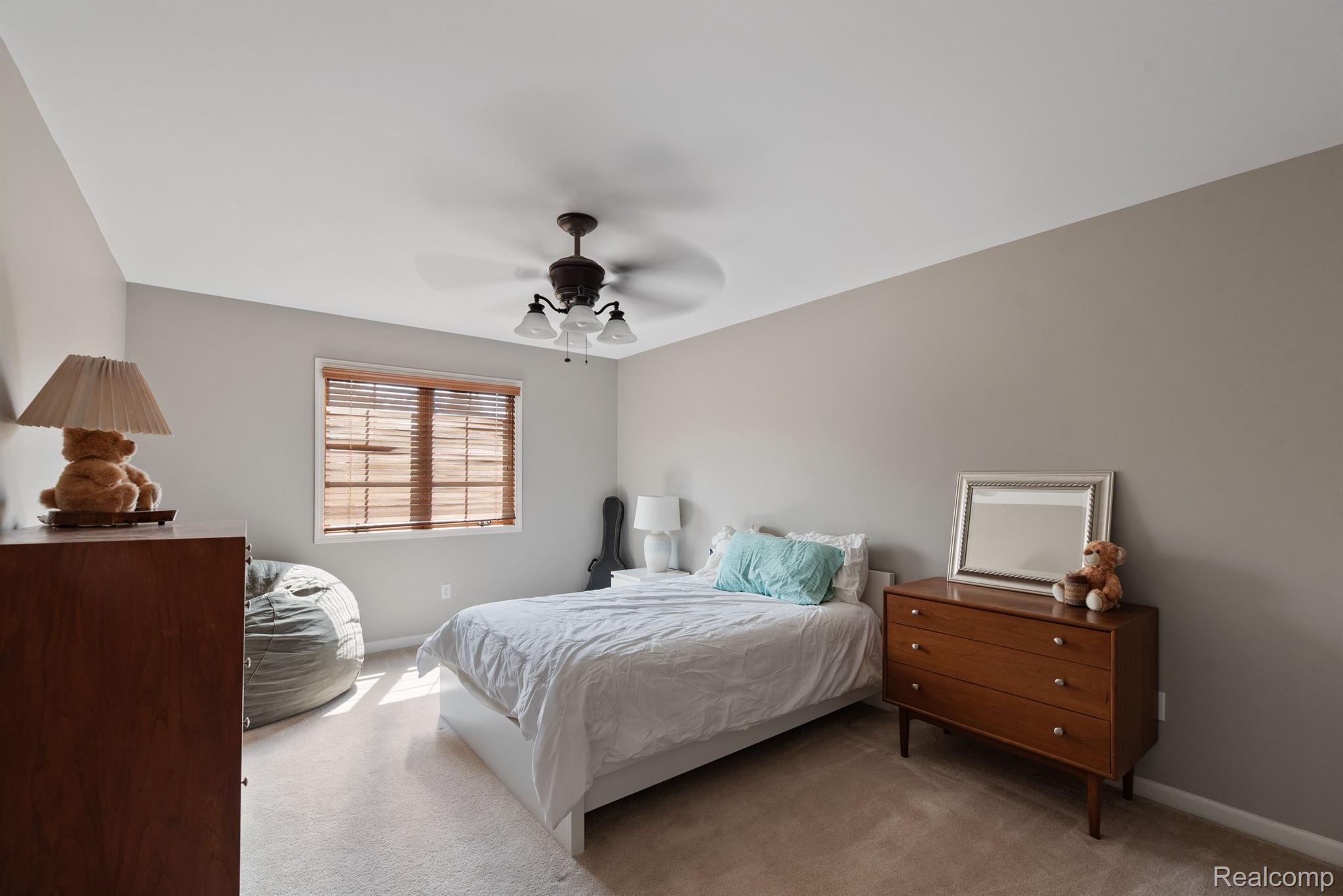 6197 MOUNTAIN LAUREL Drive