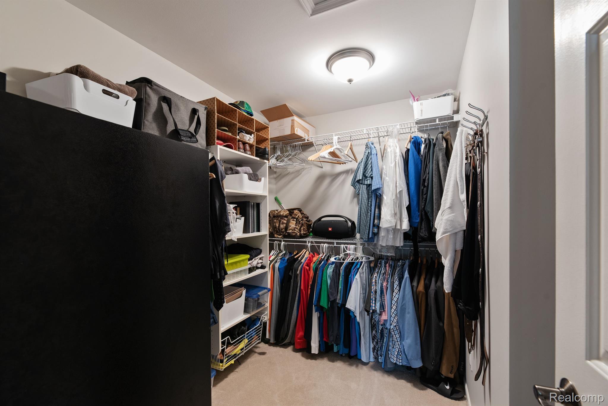 6197 MOUNTAIN LAUREL Drive