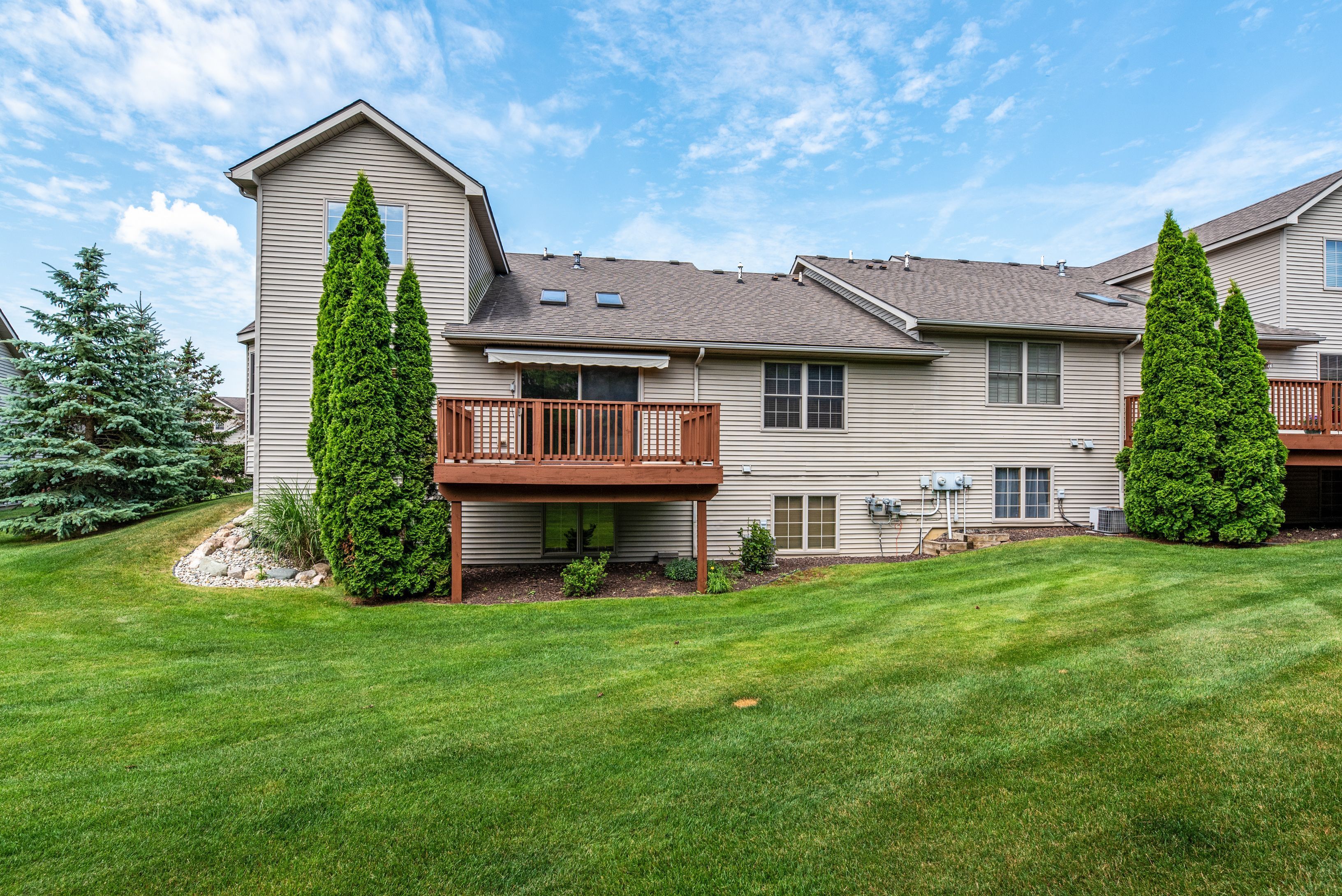 6197 MOUNTAIN LAUREL Drive