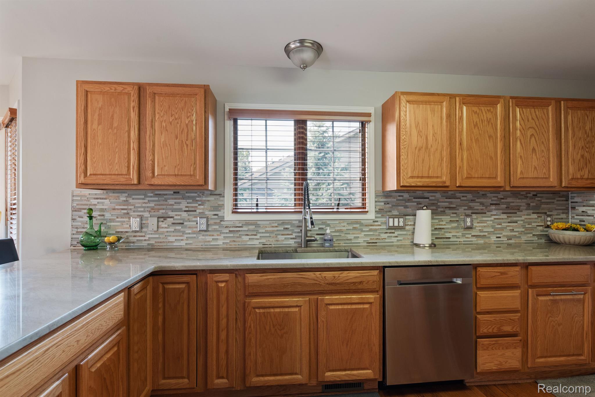 6197 MOUNTAIN LAUREL Drive