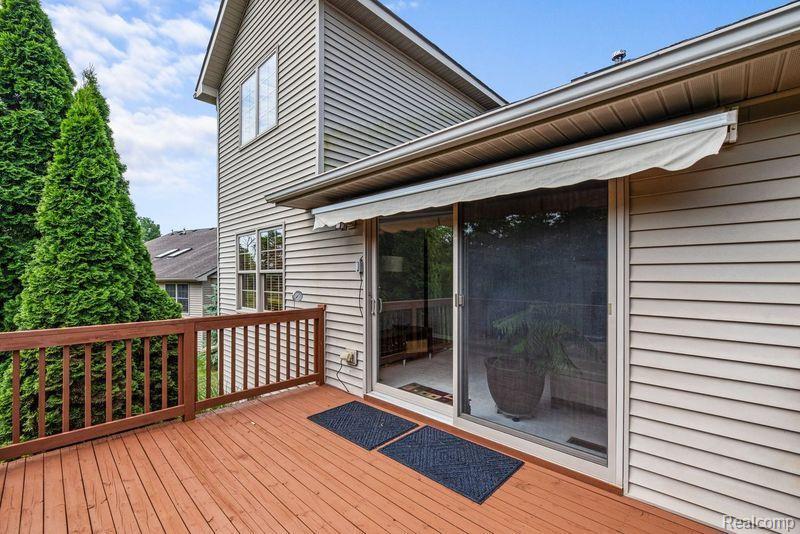 6197 MOUNTAIN LAUREL Drive