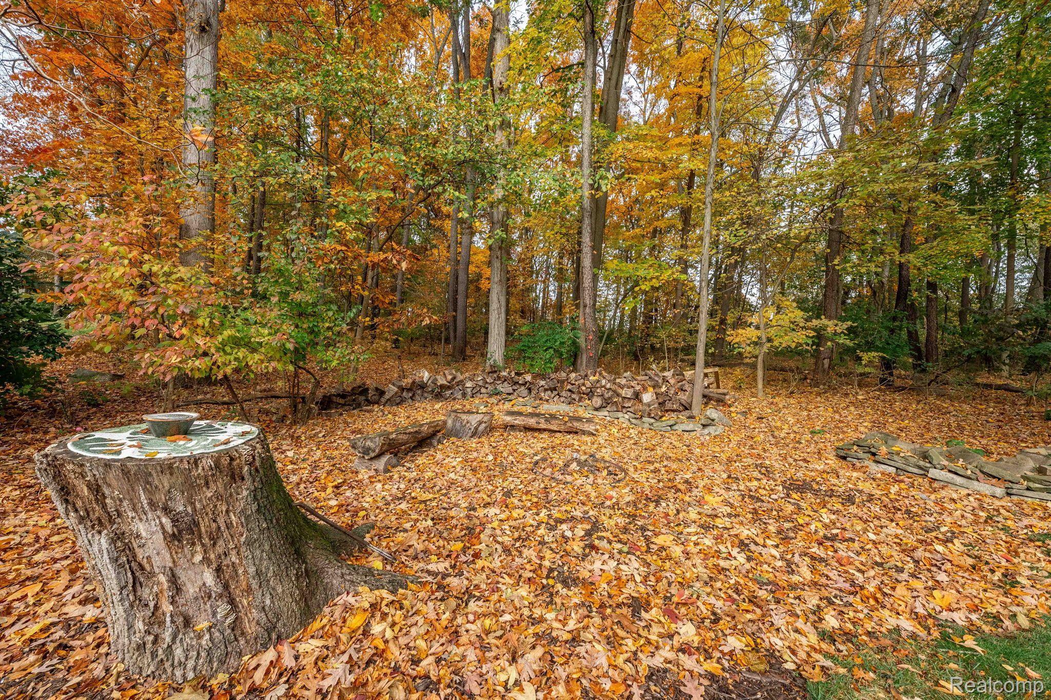 3438 LAKEWOOD SHORES Drive