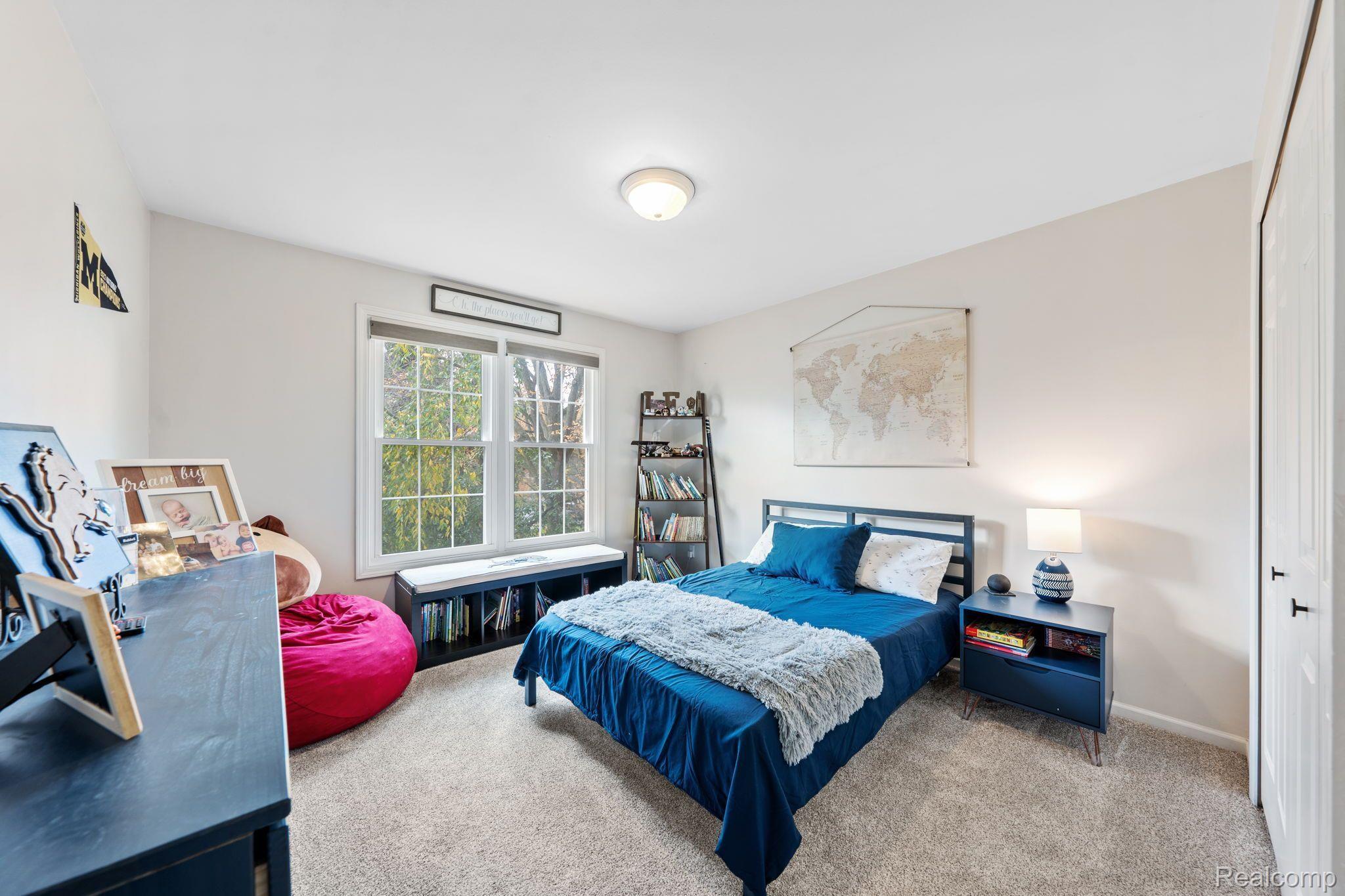 3438 LAKEWOOD SHORES Drive