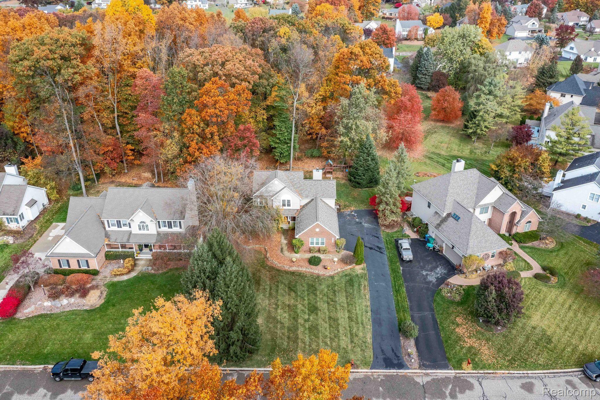 3438 LAKEWOOD SHORES Drive