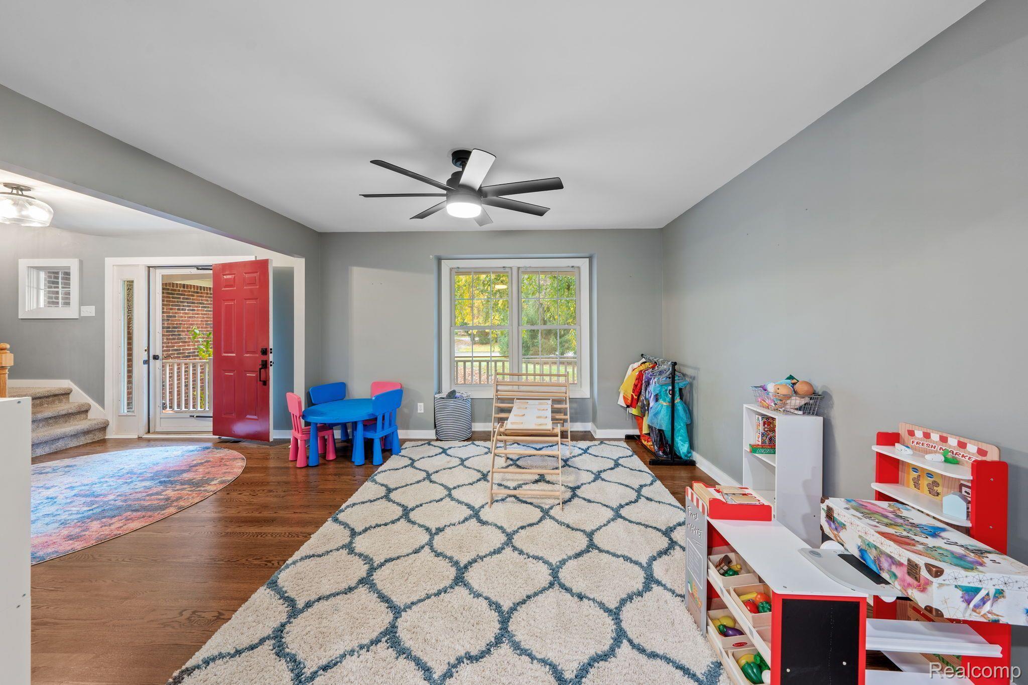 3438 LAKEWOOD SHORES Drive