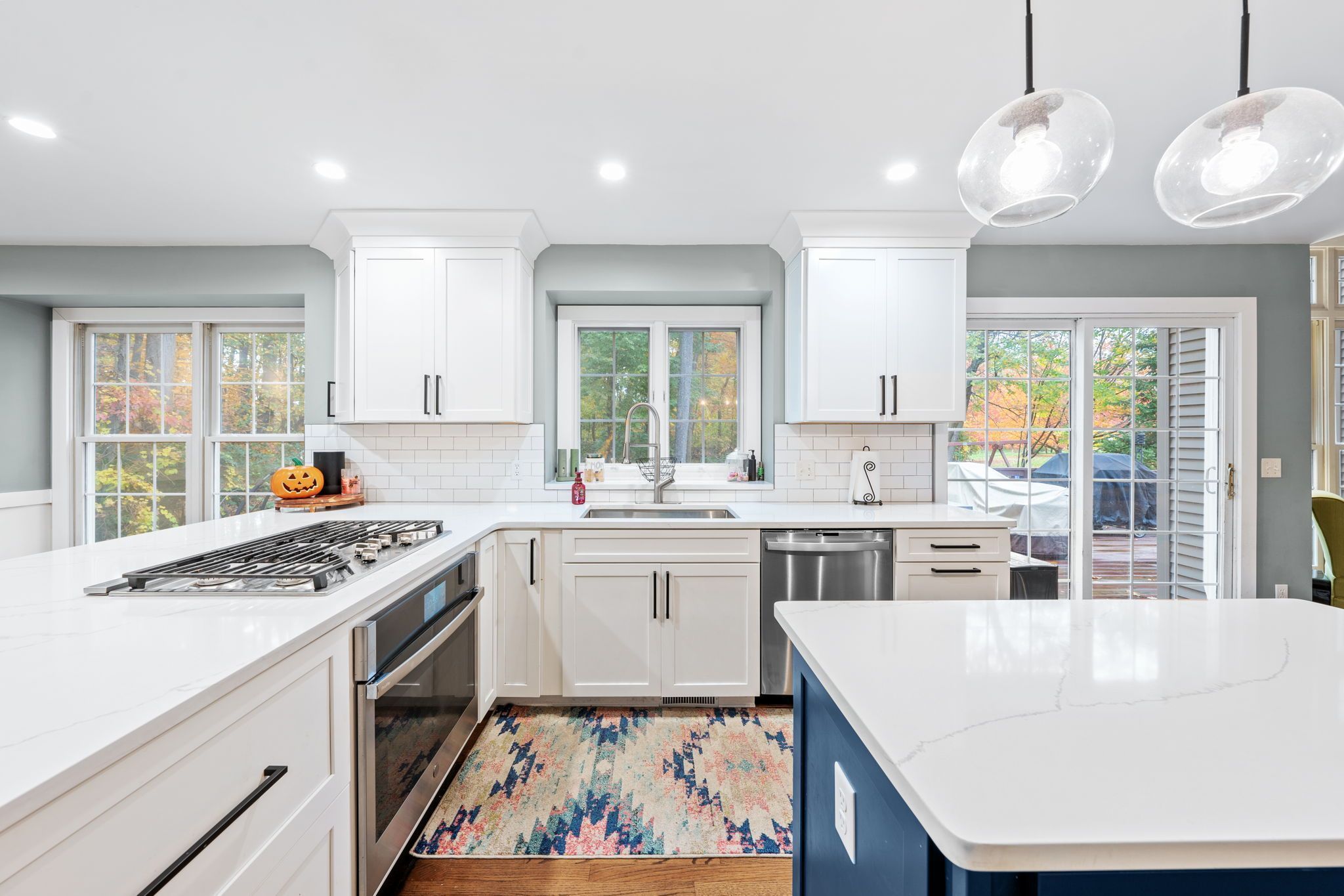 3438 LAKEWOOD SHORES Drive